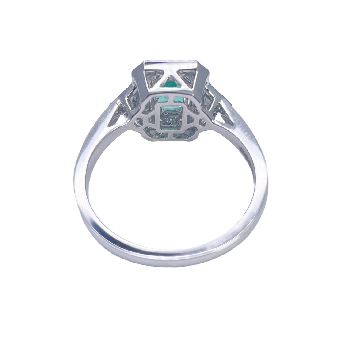 18ct Gold Natural Emerald Diamond Ring Round & Emerald Cut 0.80ct  Diamond Ring