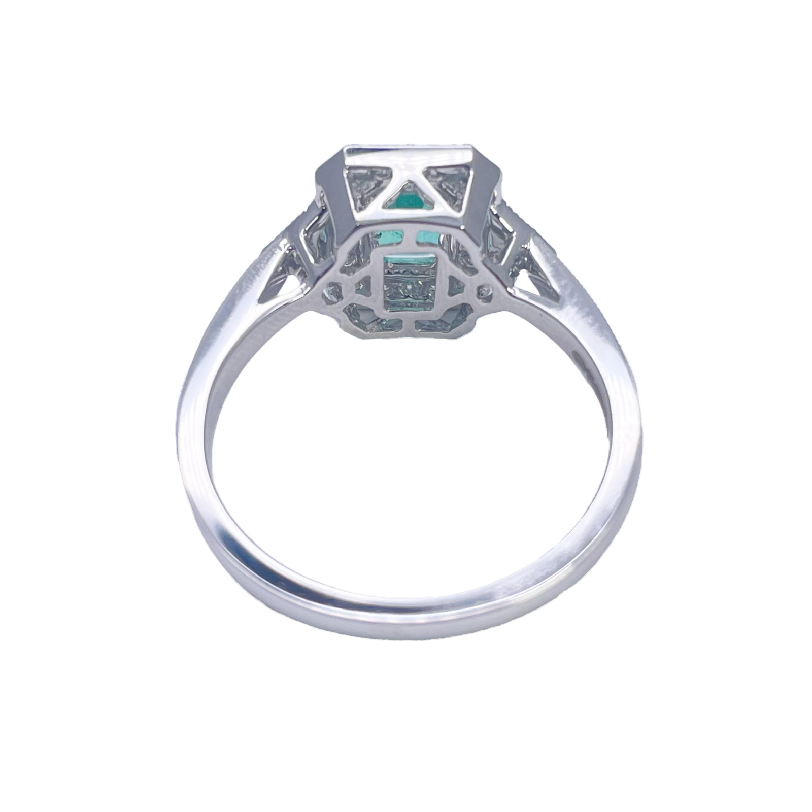 18ct Gold Natural Emerald Diamond Ring Round & Emerald Cut 0.80ct  Diamond Ring