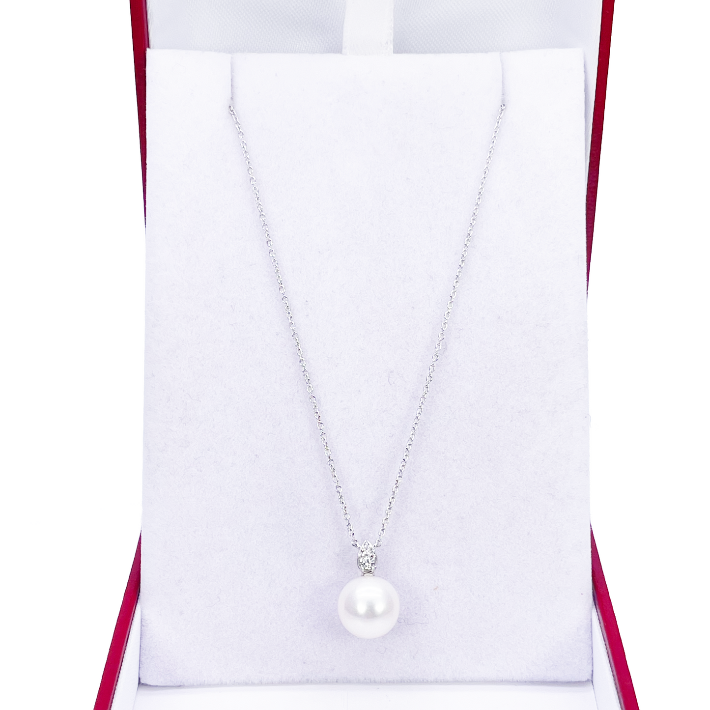 18ct Gold Natural Freshwater Pearl & Diamond Pendant Necklace 0.05ct 17 Inches 