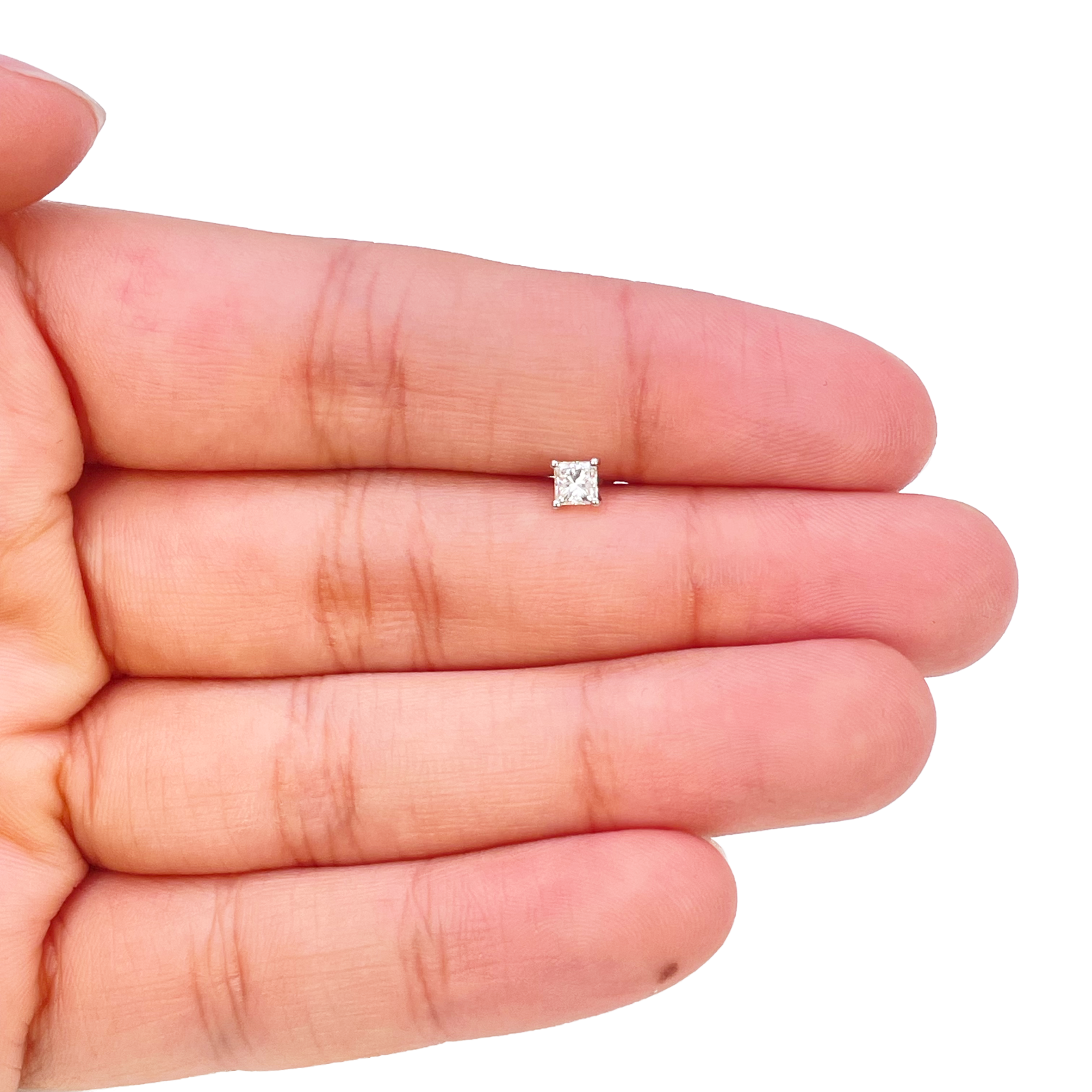 18ct Gold Natural Princess Diamond Nose Stud Pin 0.20ct 4 Claw Certified 