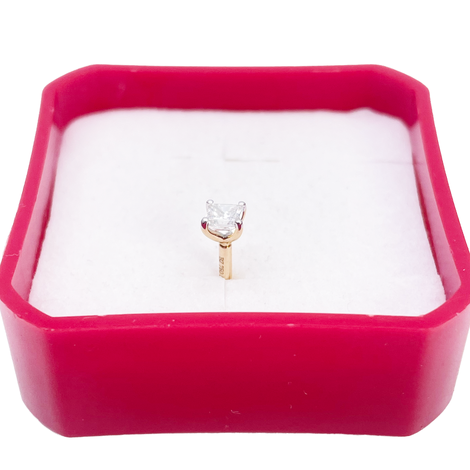 18ct Gold Natural Princess Diamond Nose Stud Pin 0.20ct 4 Claw Certified 