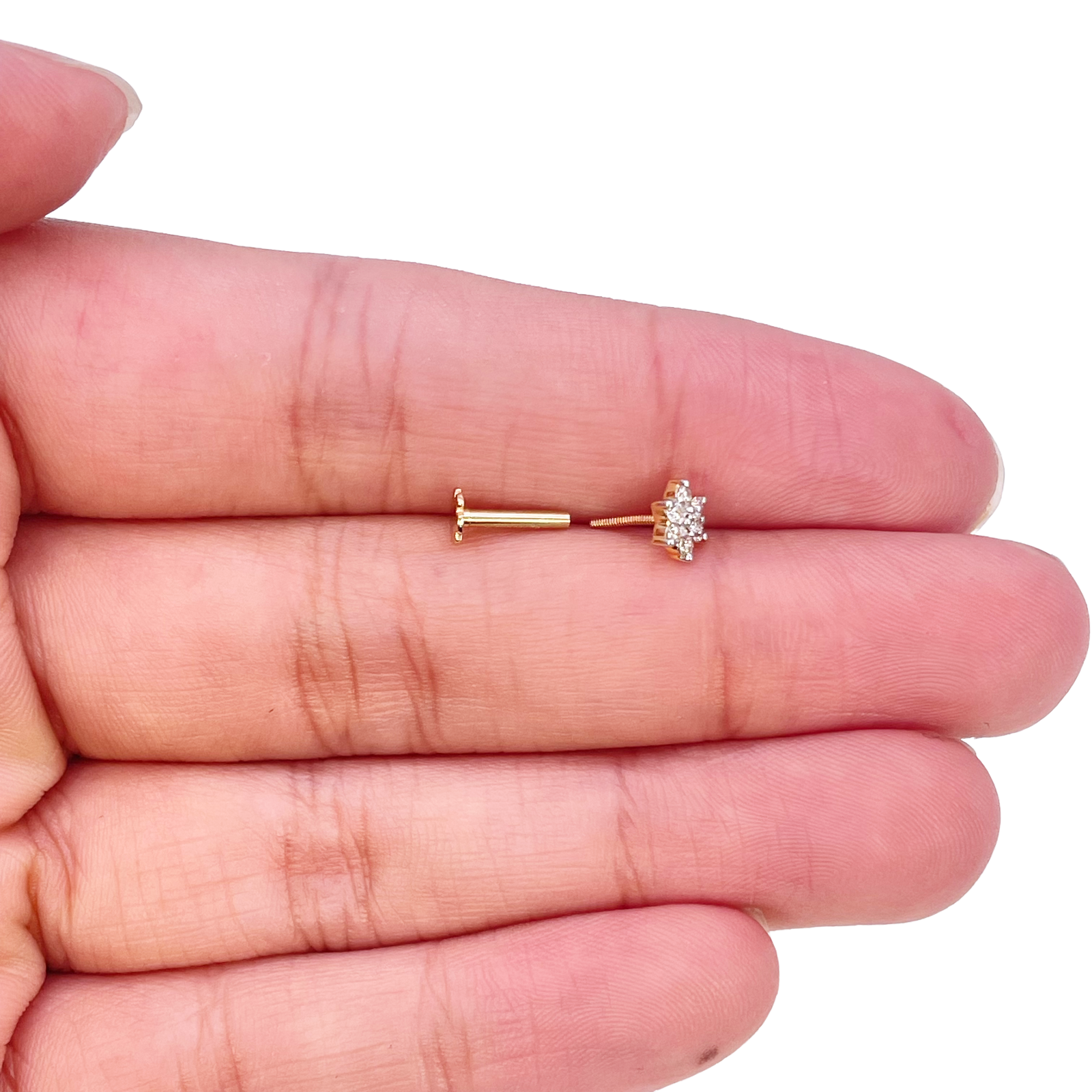 18ct Gold Natural Round Diamond Flower Nose Stud 0.09ct  Diamond Bracelets