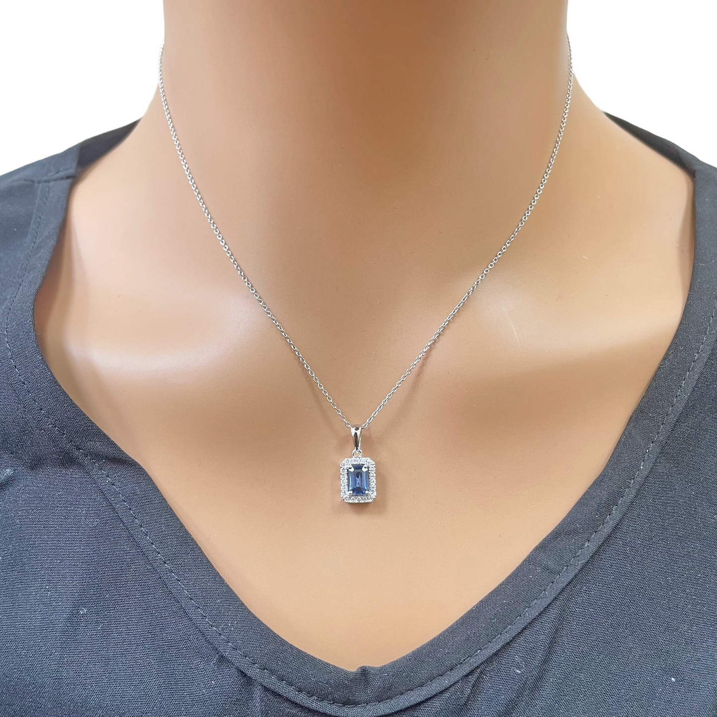 18ct Gold Natural Round Diamond & Sapphire Emerald Cut Halo Necklace 0.75ct 