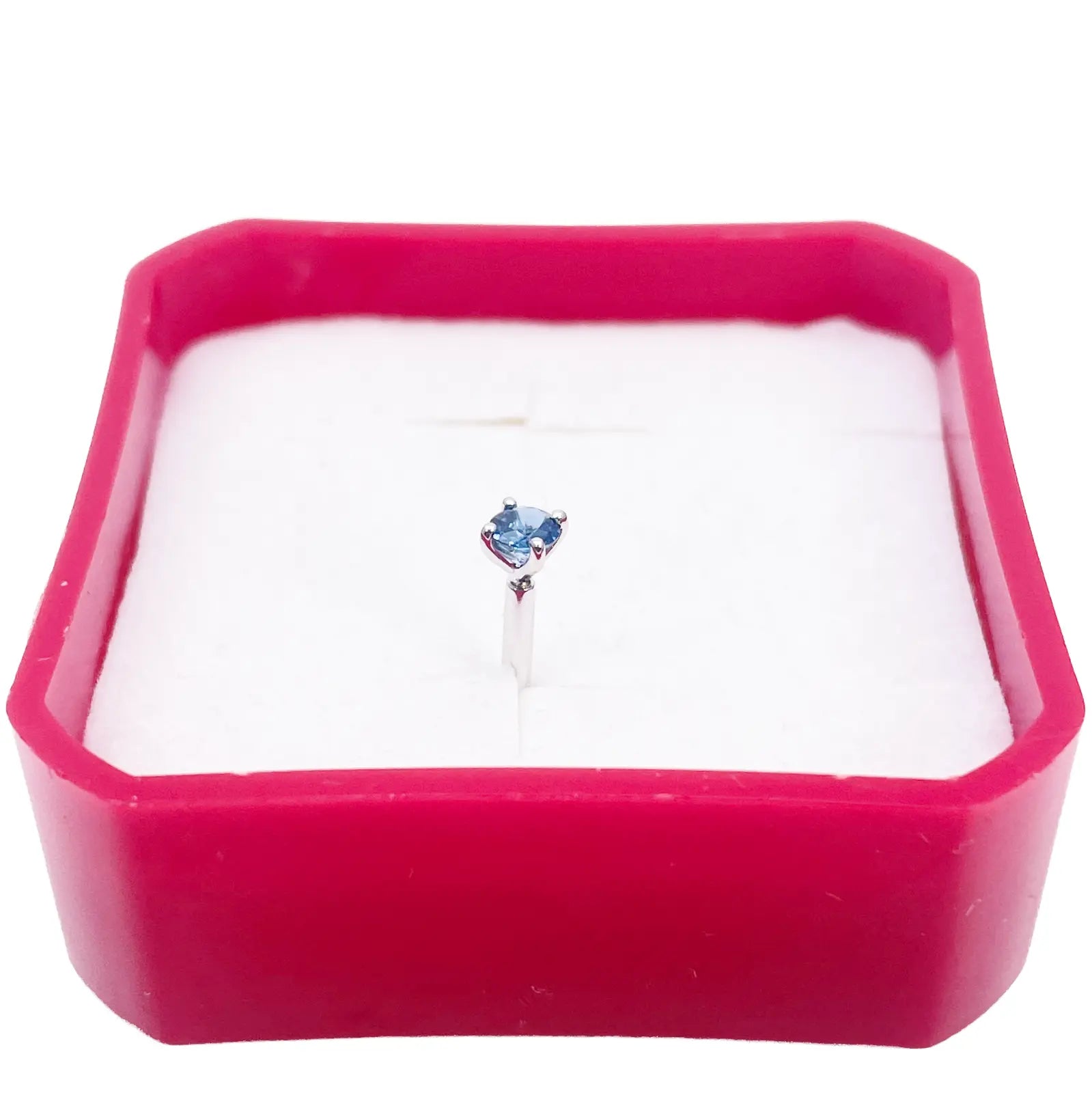 18ct Gold Natural Round Sapphire 4-Claw Nose Stud Pin 0.10ct 2.8mm Width 
