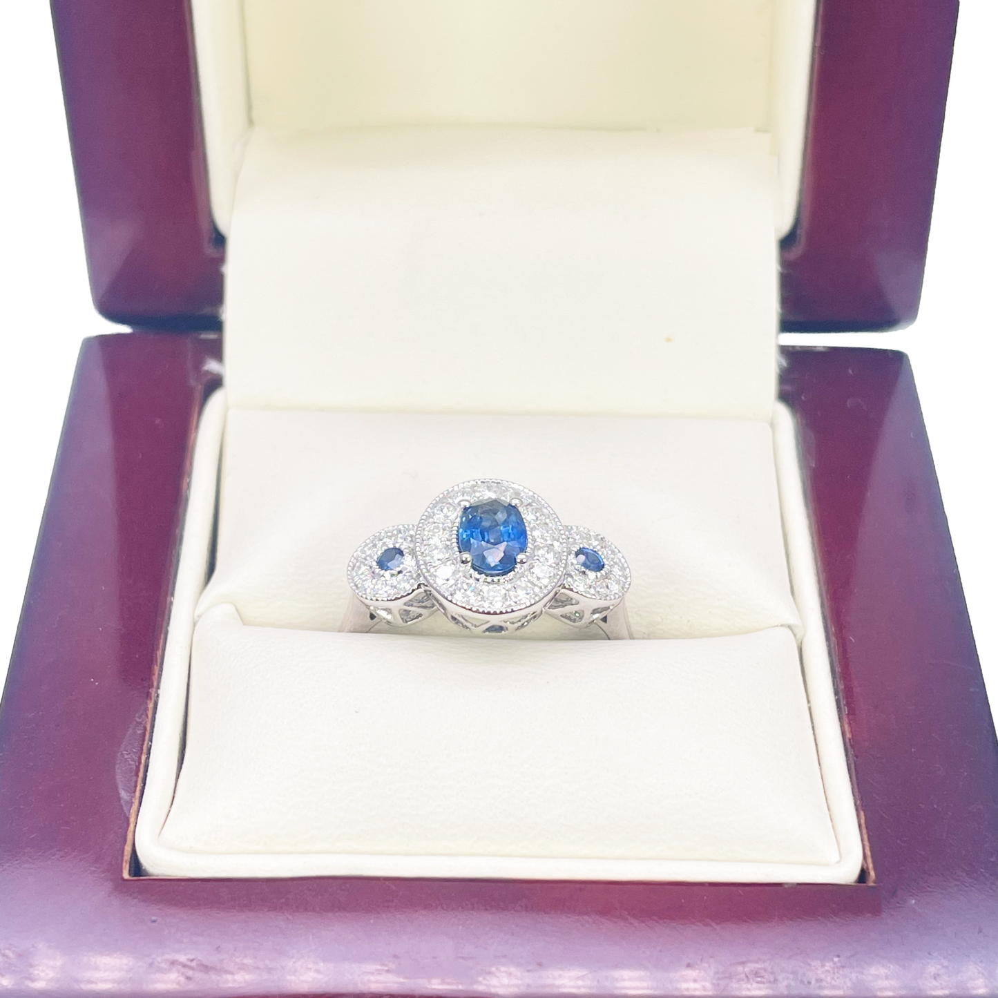 18ct Gold Natural Sapphire Diamond Halo Ring Round & Oval Cut 0.95ct  Diamond Ring