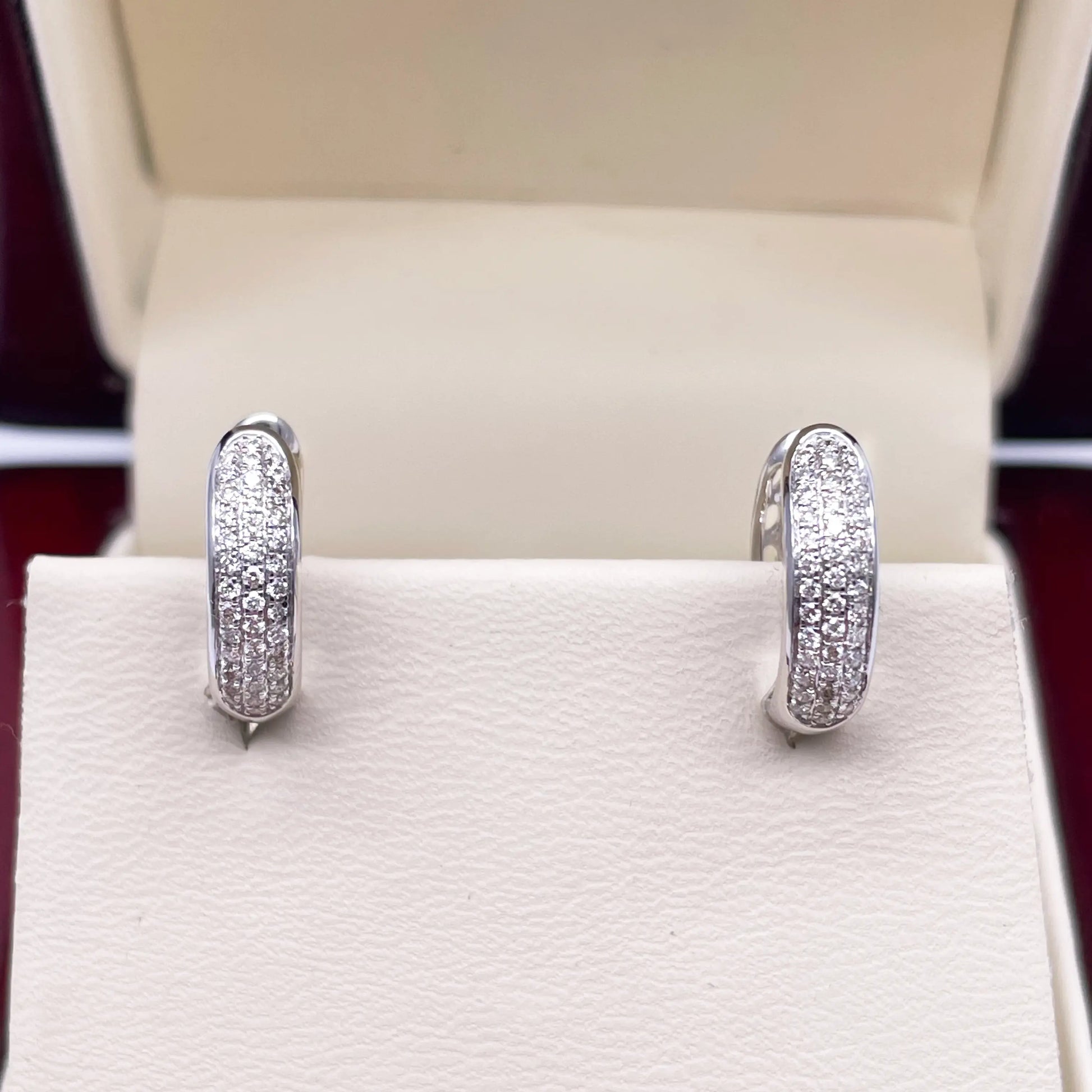 18ct White Gold 3 Row Diamond Pair Of Hoop Huggies Earrings 0.29ct 