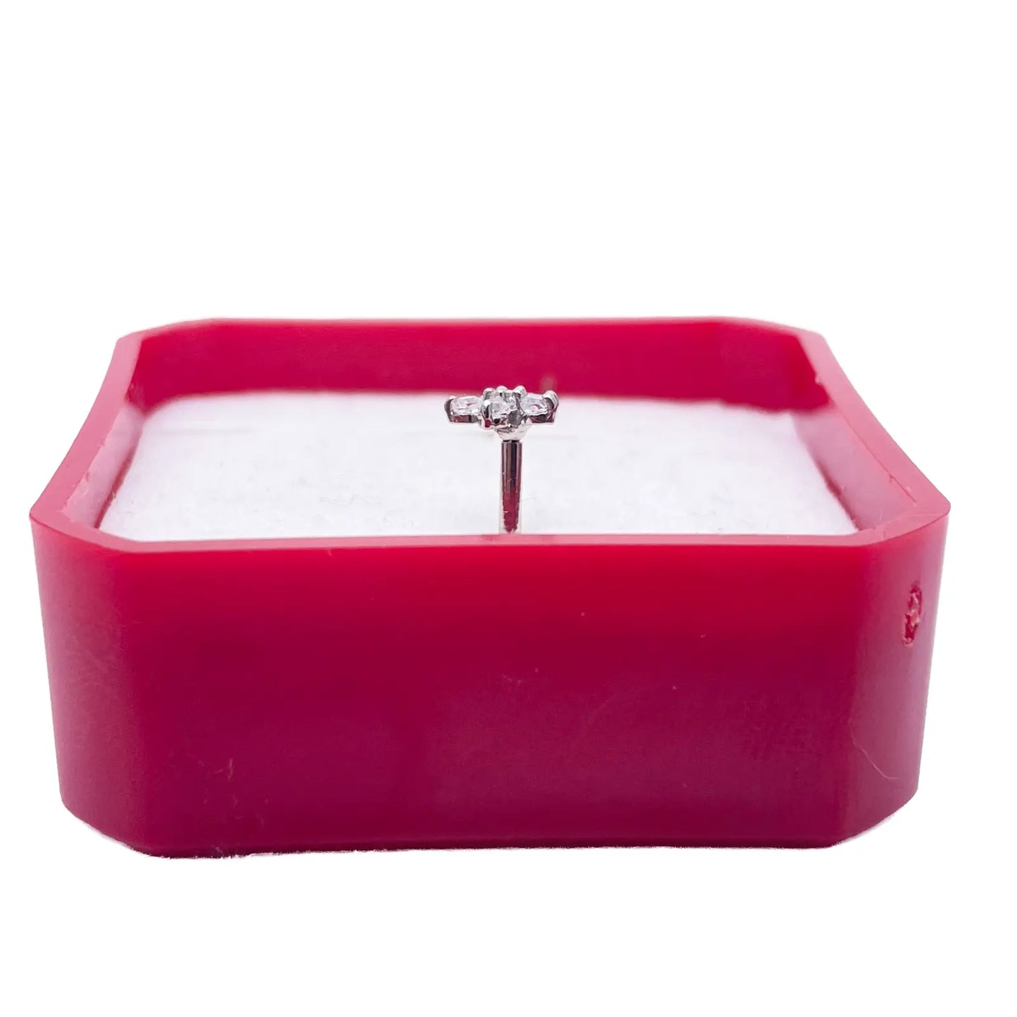 18ct White Gold Beautiful Five Cubic Zirconia Petal Floral Nose Stud/Pin 5.5mm Width 