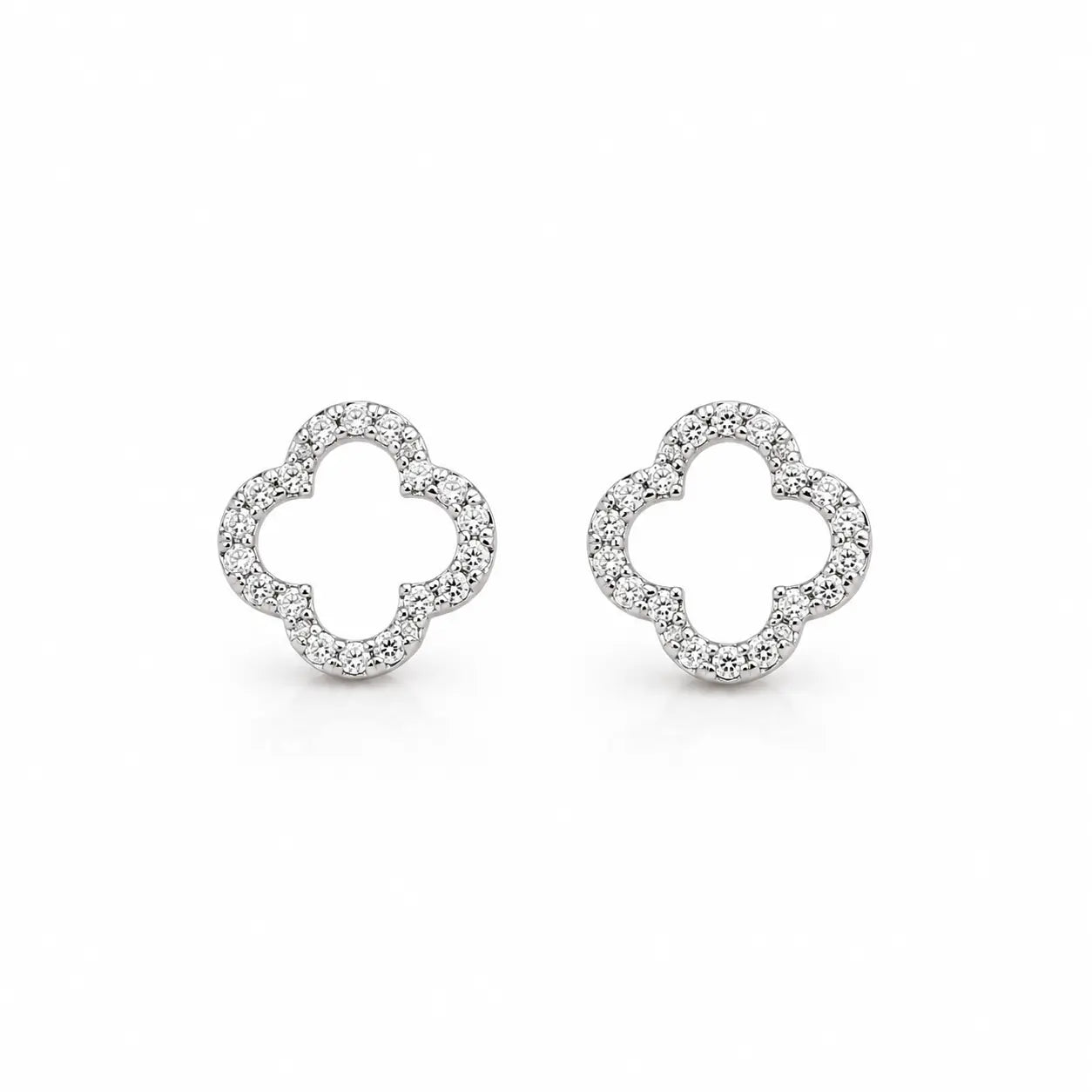 18ct White Gold Diamond Clover Cluster Stud Earrings 0.31ct  Diamond earring