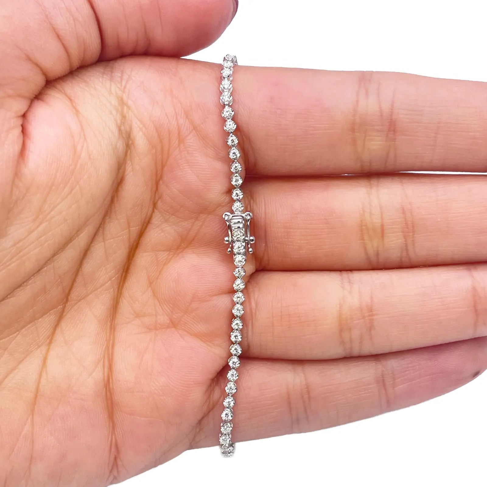 18ct White Gold Diamond Tennis Bracelet 1.00ct 7.2'' Inches  Diamond Bracelets