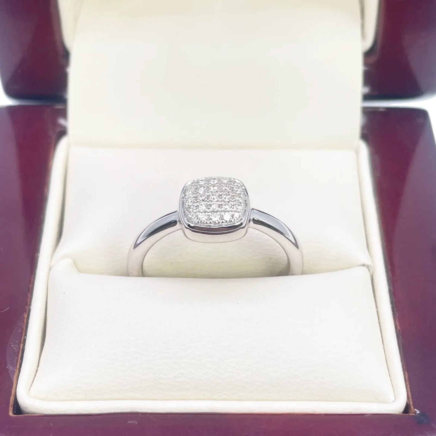 18ct White Gold Elegant Diamond Square Ring 0.15ct  Diamond Ring