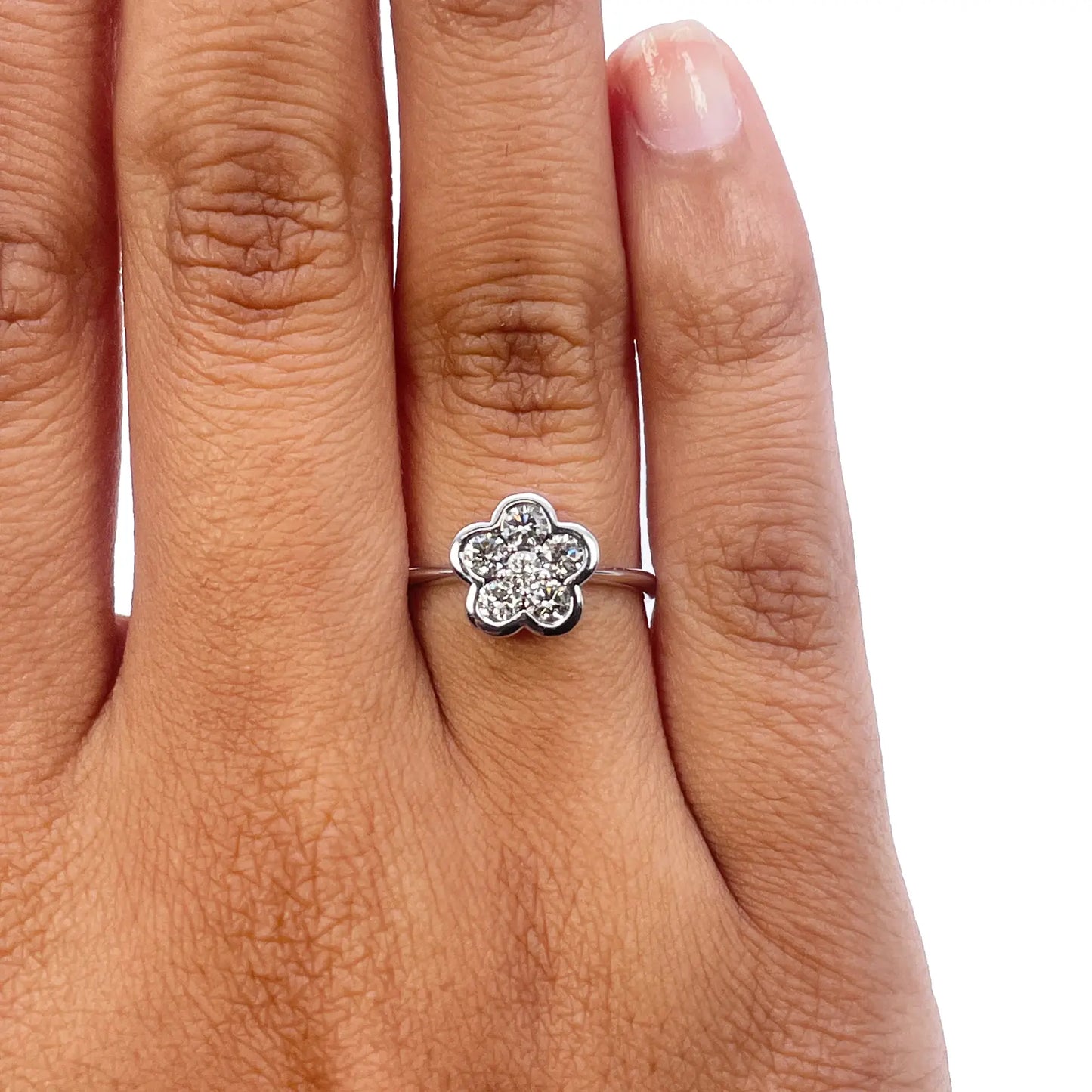 18ct White Gold Elegant Floral Diamond Ring 0.46ct  Diamond Ring