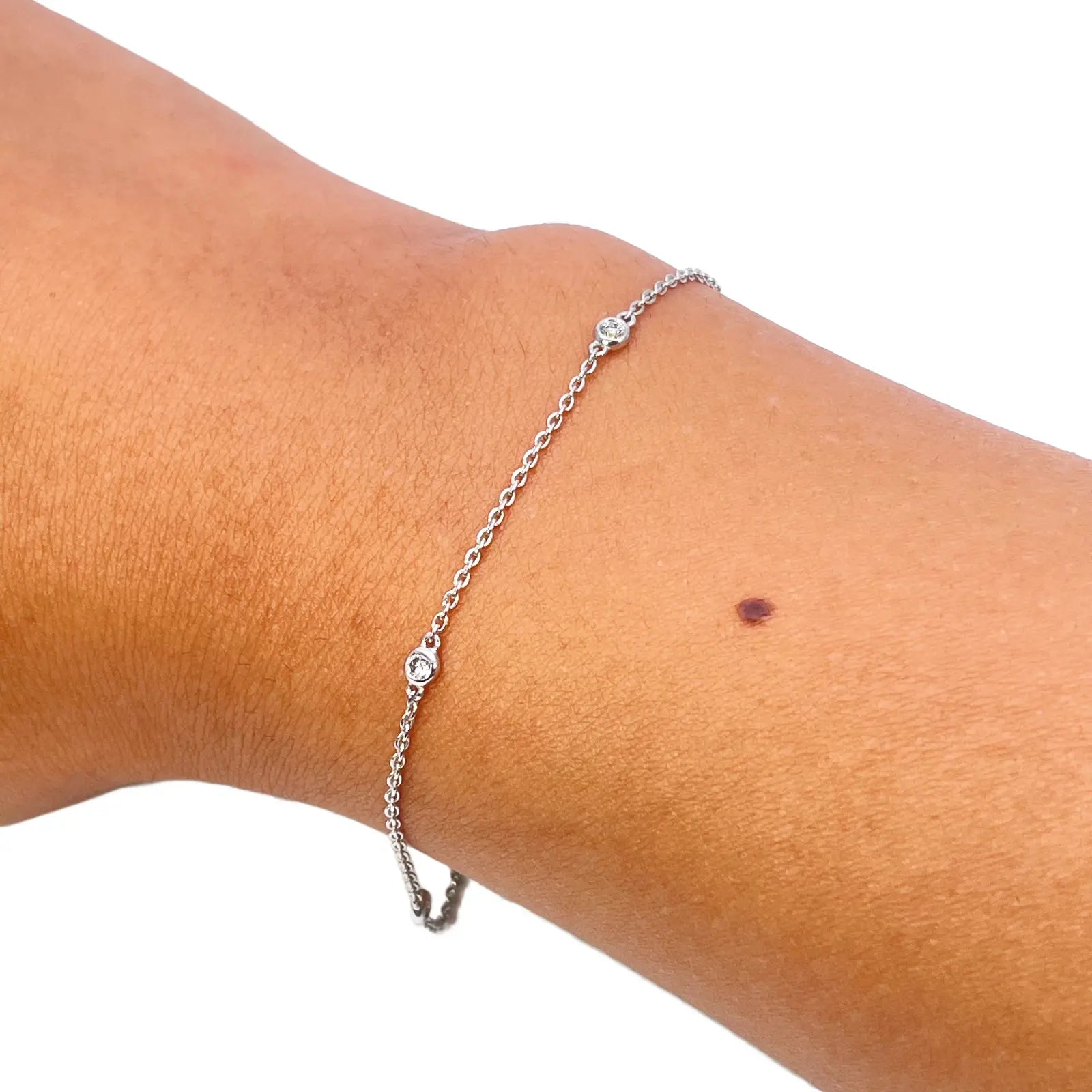 18ct White Gold Natural Diamond Bezel Bracelet 0.13ct 7''inches  Diamond Bracelets