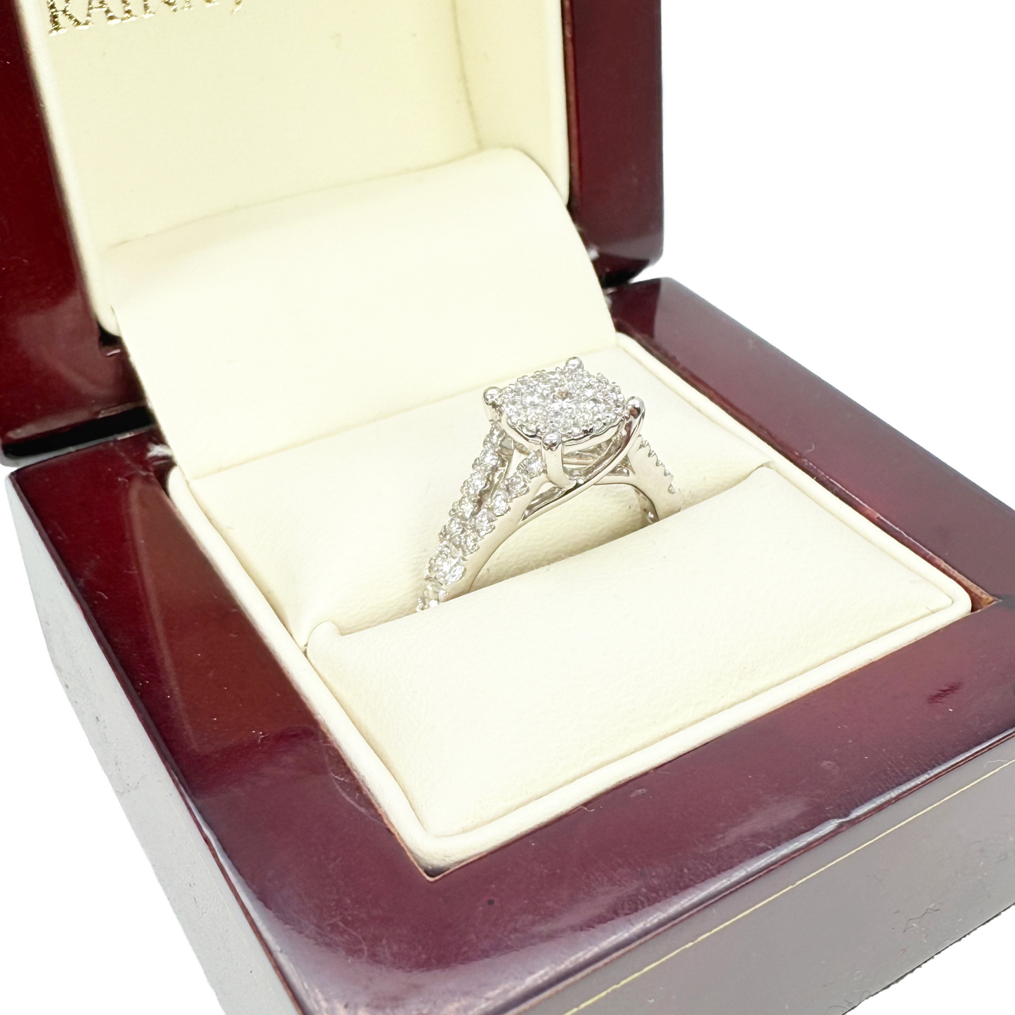 18ct White Gold Natural Round Diamond Cluster Split Shank Ring 1.00ct  Diamond Ring