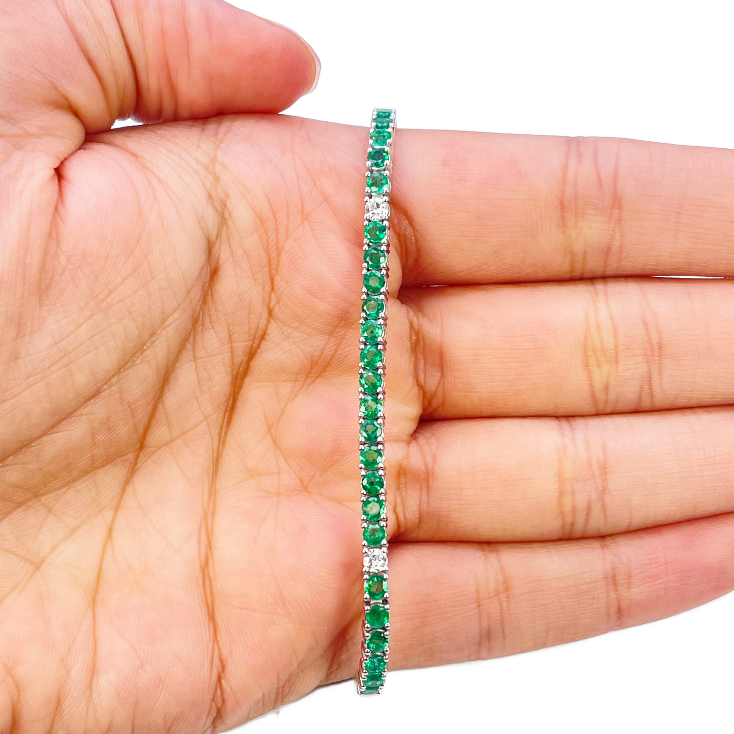 18ct White Gold Natural Round Emerald & Diamond Tennis Bracelet 4.15ct 7 Inches  Diamond Bracelets