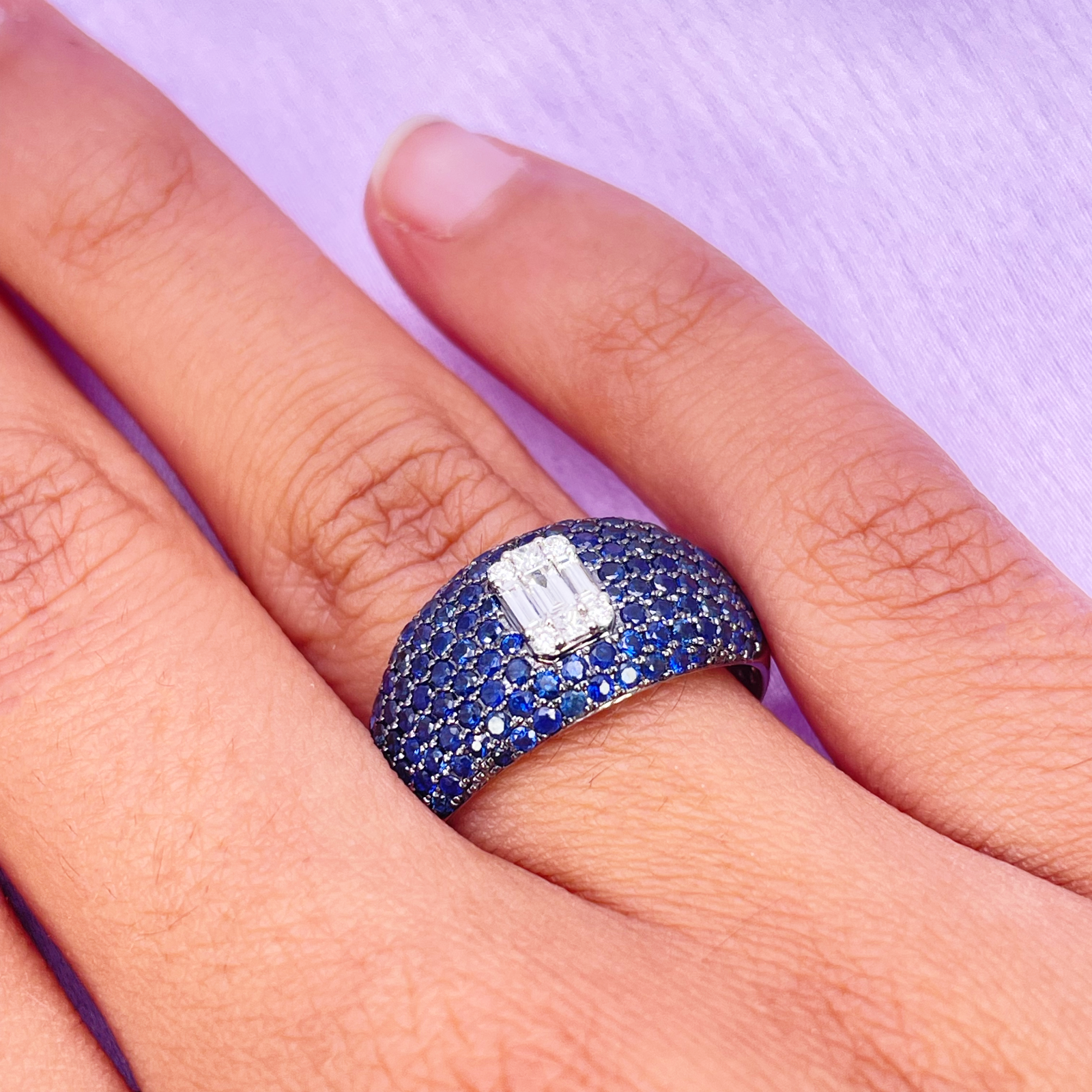 18ct White Gold Natural Sapphire & Diamond Cluster Cocktail Dome Ring 1.60ct  Diamond Ring