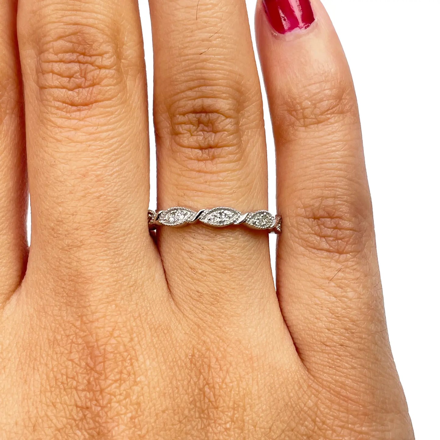 18ct White Gold Round Diamond Half  Eternity Milgrain Stackable Band 0.11ct  Diamond Ring