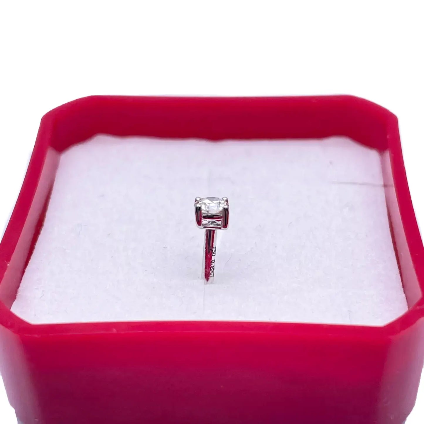 18ct White Or Yellow Gold Diamond Nose Stud Pin 0.15ct 4claw 3.4mm Width 