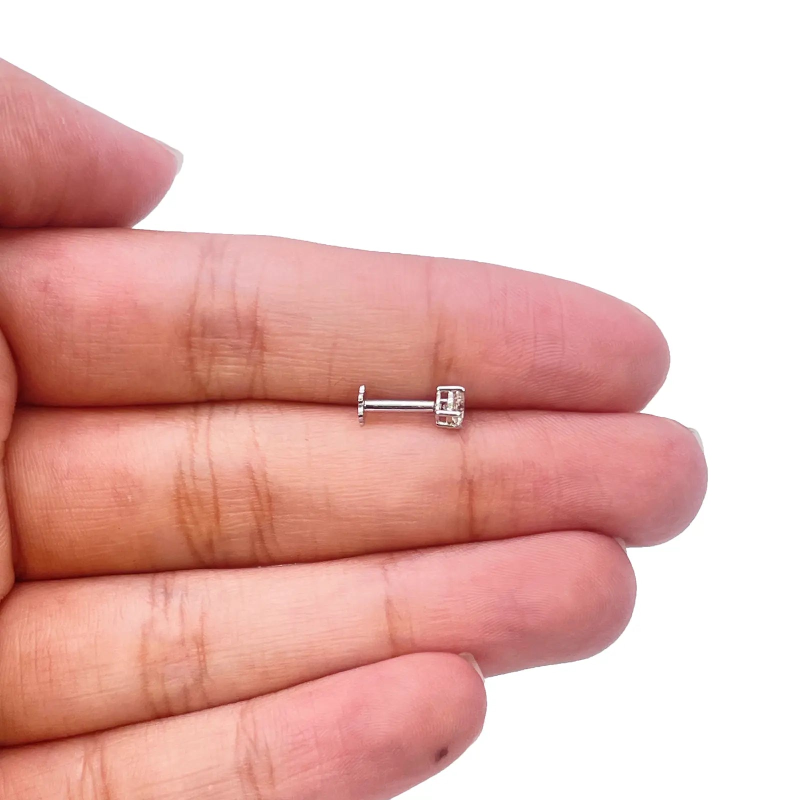 18ct White Or Yellow Gold Diamond Nose Stud Pin 0.15ct 4claw 3.4mm Width 