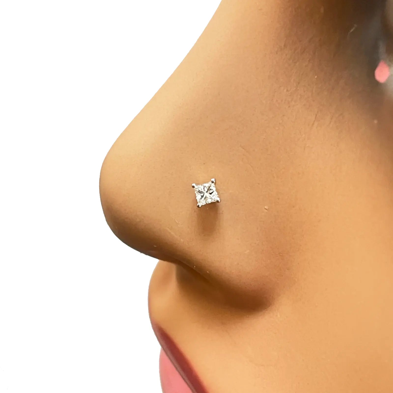 18ct White Or Yellow Gold Princess Diamond Nose Stud Pin 0.07ct 4 claw 2.8mm 