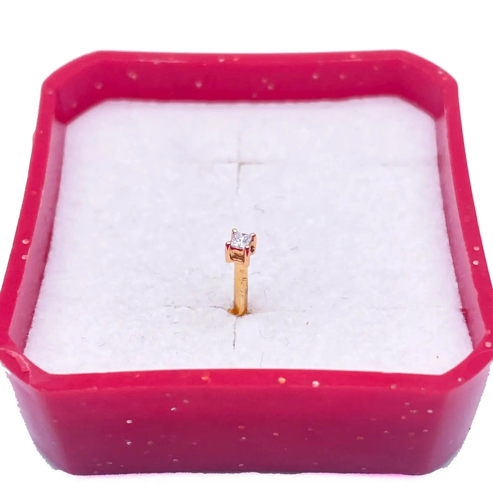 18ct White Or Yellow Gold Princess Diamond Nose Stud Pin 0.15ct 4 claw 3.4mm 