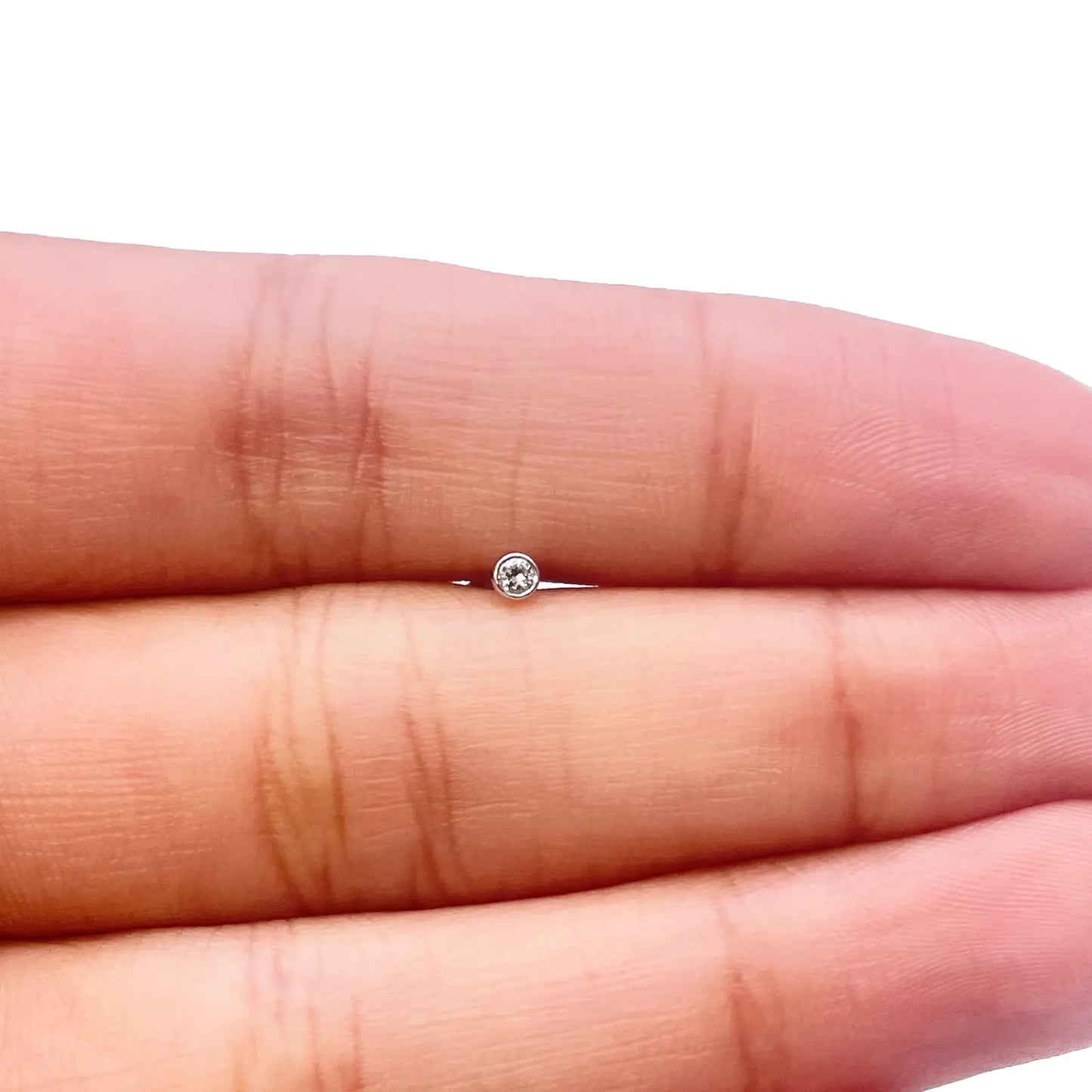 18ct White/Yellow Gold Diamond Bezel Nose Stud Pin 0.02ct 