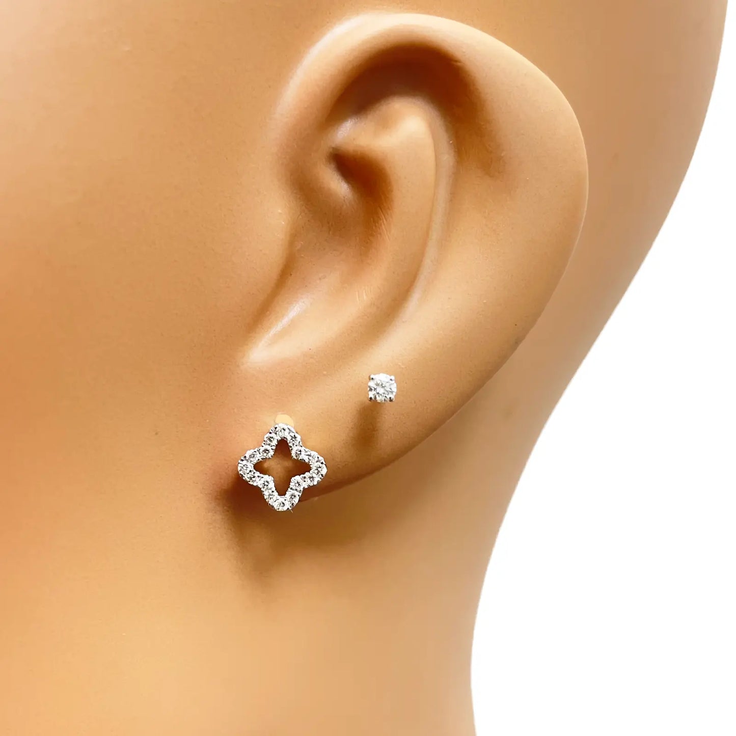 18ct Yellow Gold Diamond Clover Necklace Stud Earrings Matching Set 0.38ct 