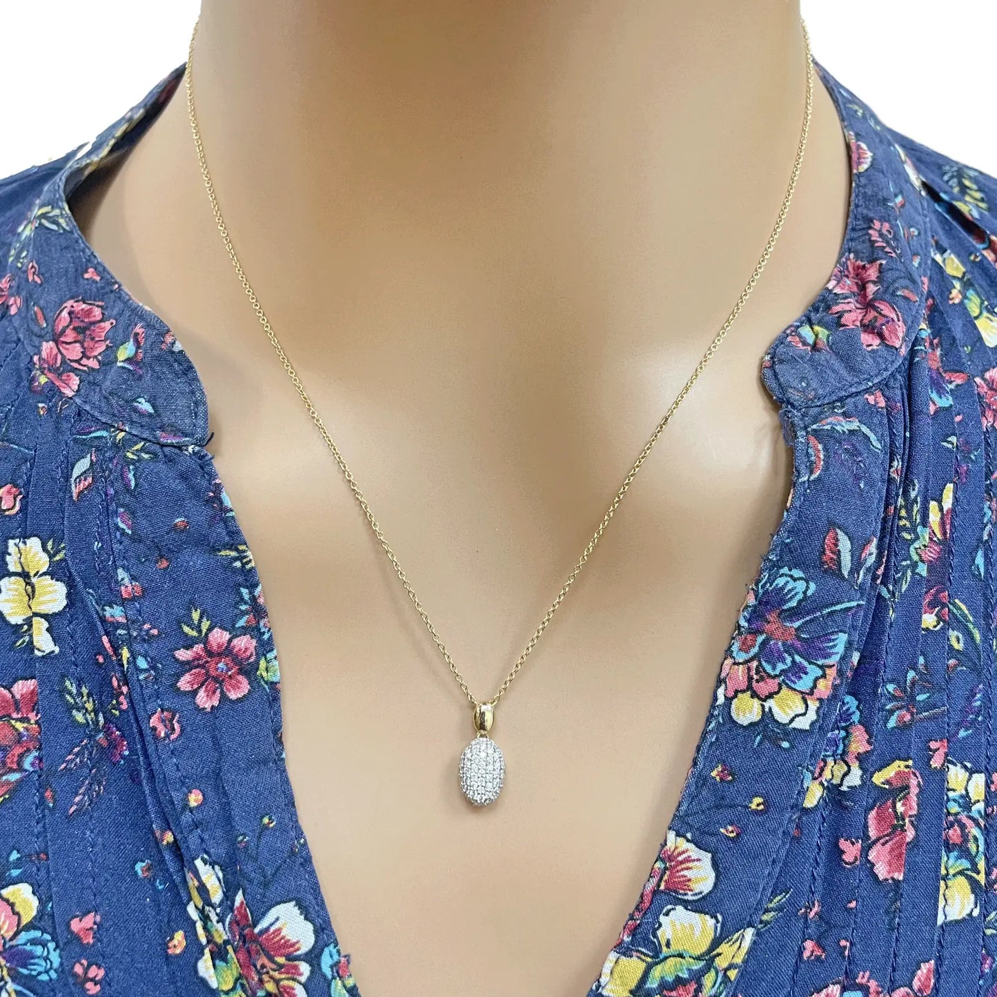 18ct Yellow Gold Diamond Oval Necklace Stud Earrings Matching Set 0.53ct 