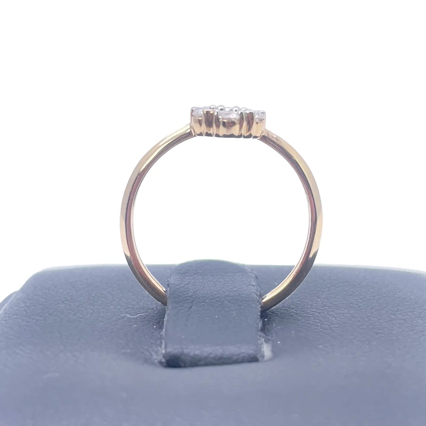 18ct Yellow Gold Elegant Floral Diamond Ring 0.37ct  Diamond Ring