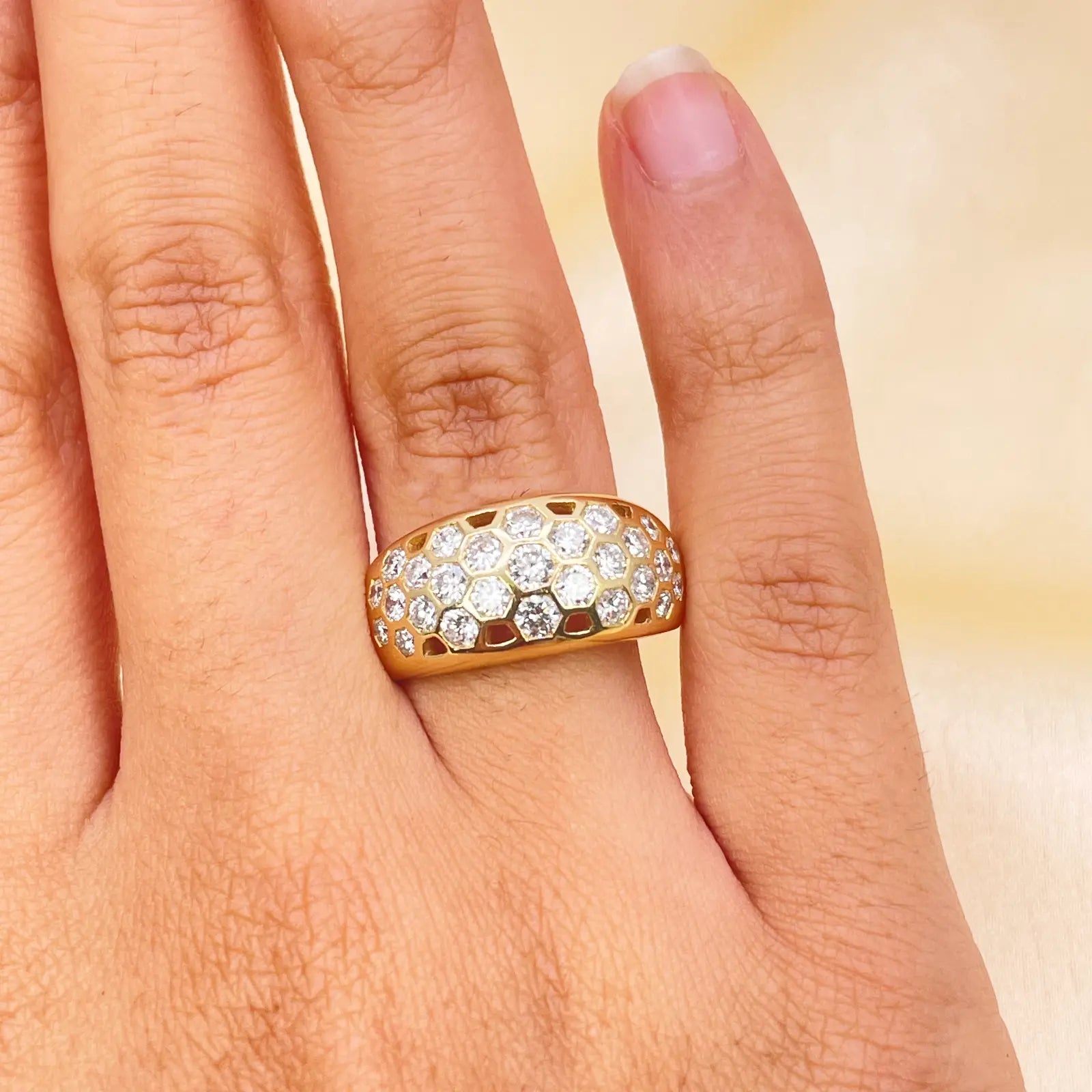 18ct Yellow Gold Honeycomb Design Diamond Ring Rubover Set 1.45ct  Diamond Ring