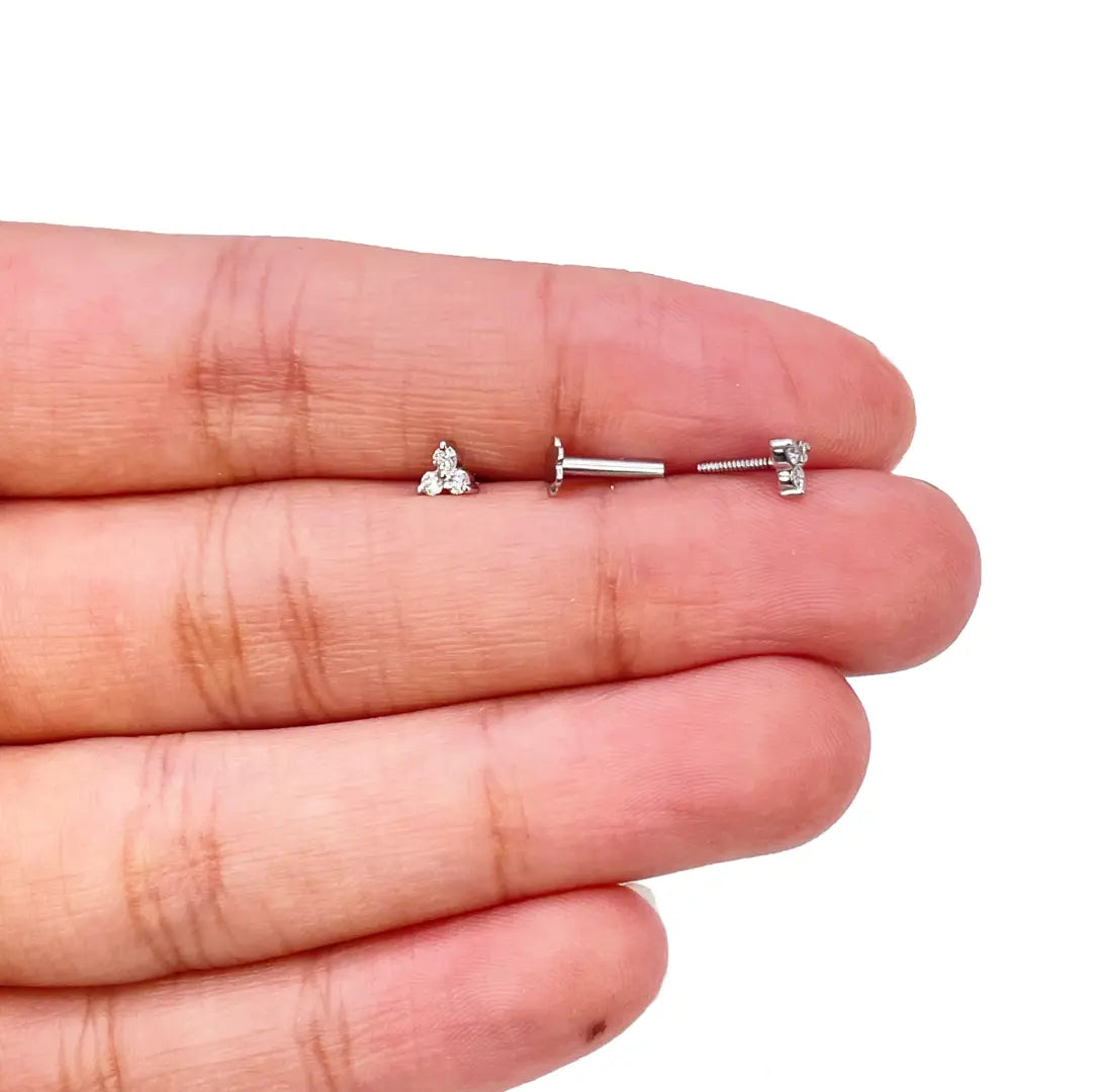18ct Yellow Gold Natural Round Diamond Three Stone Nose Stud 0.05ct  Diamond Nose Stud