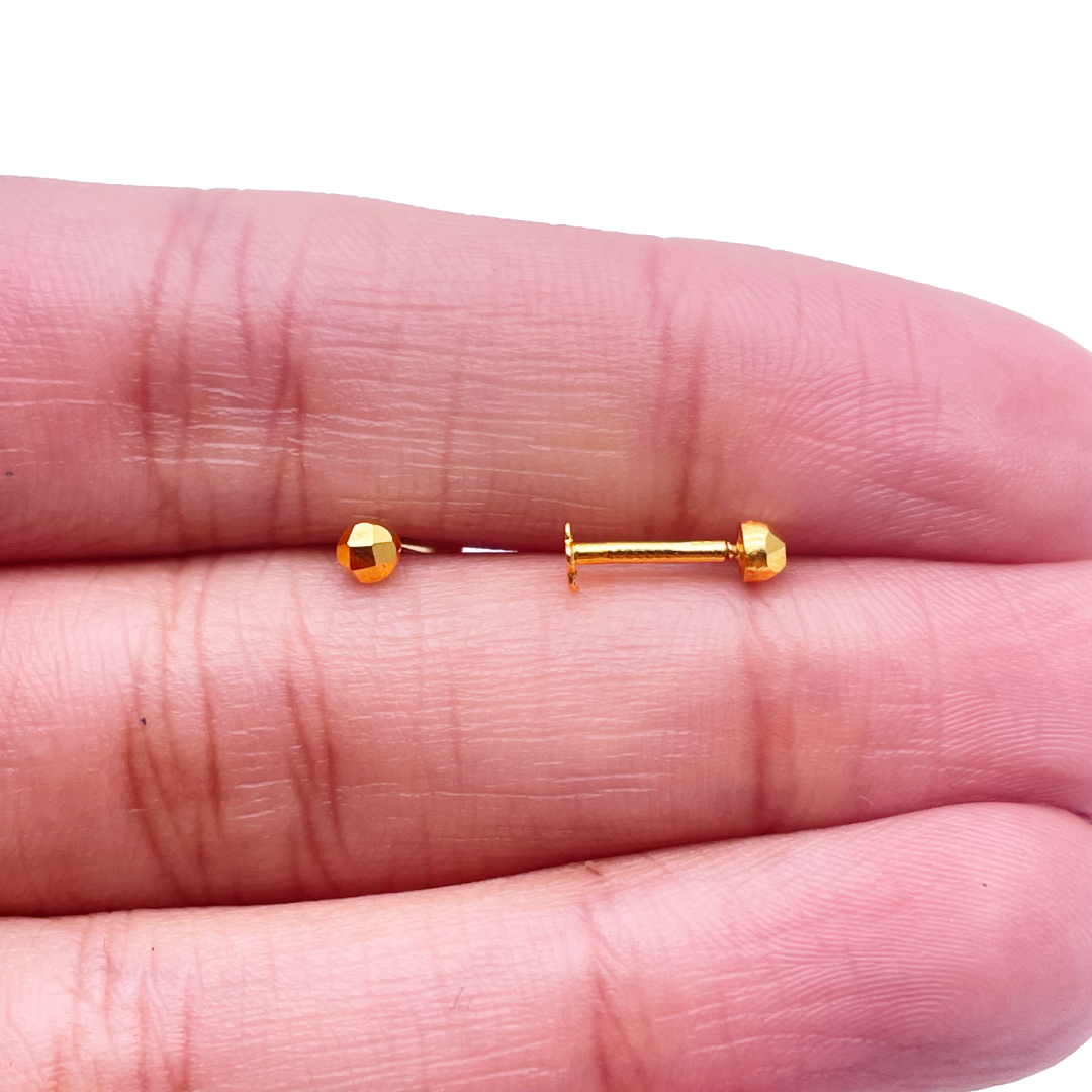22ct Yellow Plain Gold Baby Stud earrings claw set Child Friendly 2.8 MM
