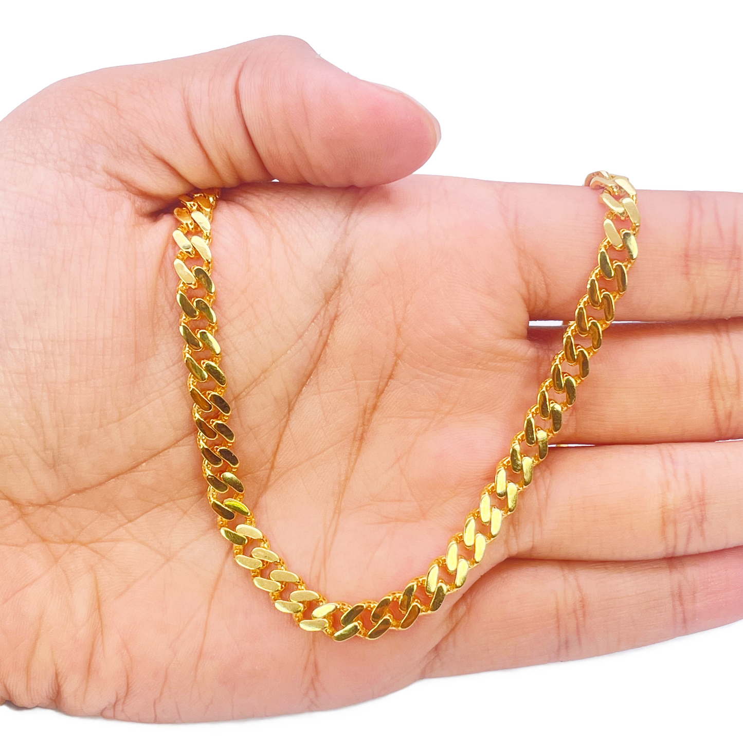 22ct Gold Cuban Link Curb Lightweight Chain Necklace 24 Inches 8.4mm Width 