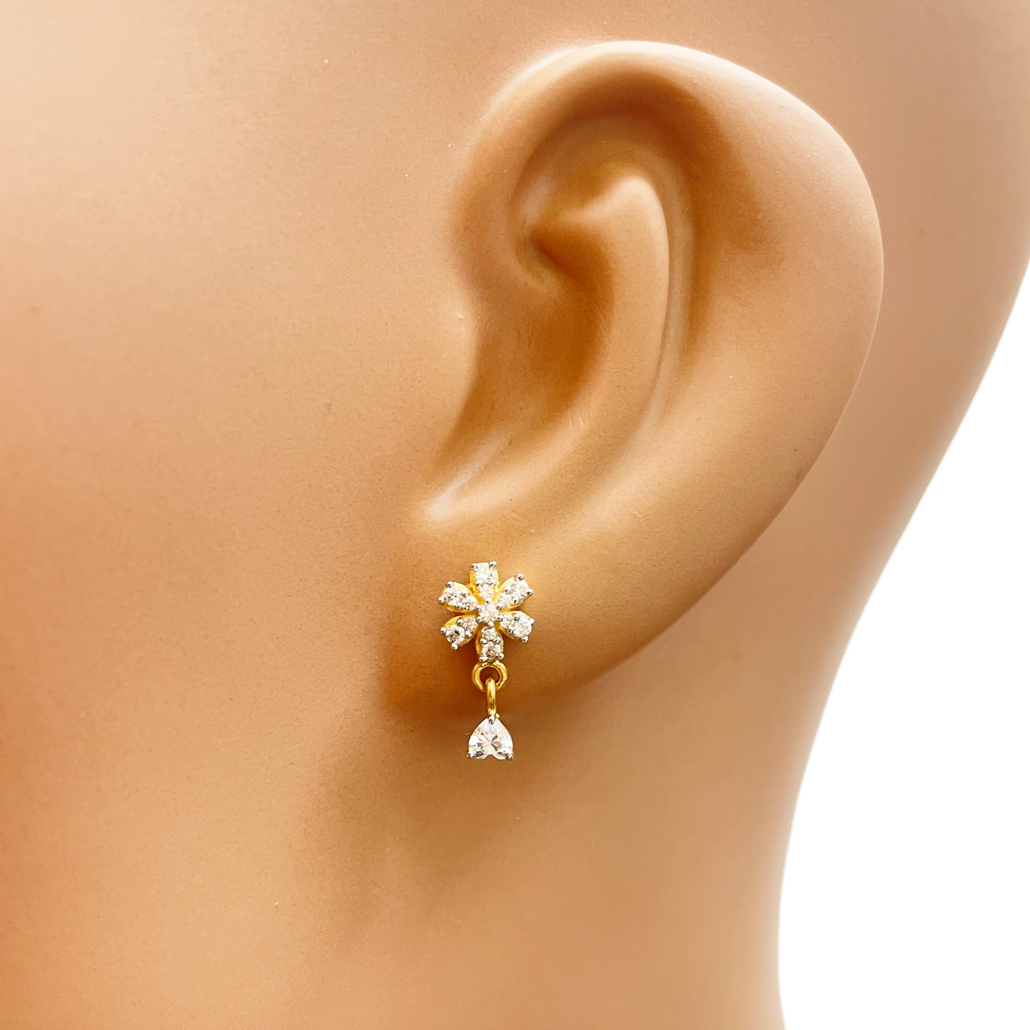 22ct Gold Cubic Zirconia Cluster Floral Stud Earrings Sparkle Design 13x6.5mm 