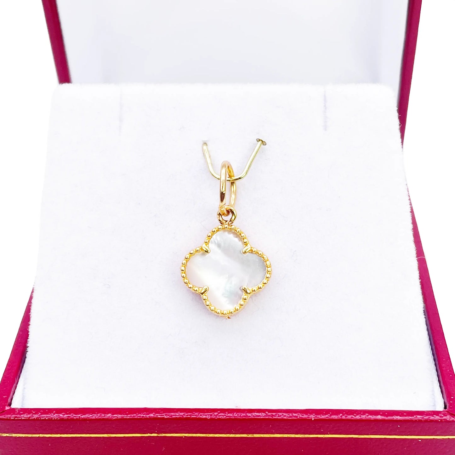 22ct Gold Mother Of Pearl Clover Pendant - 13mm Width 