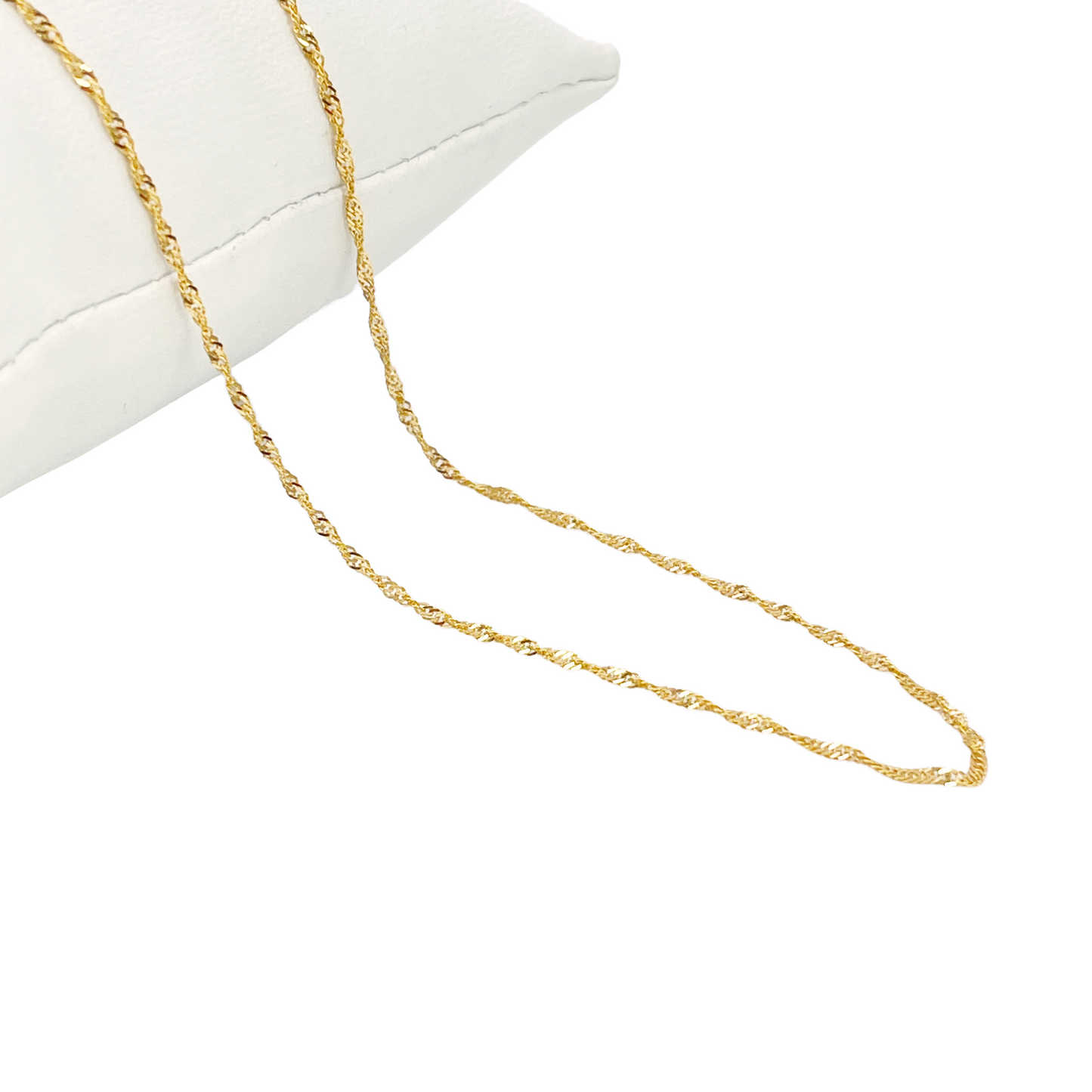 22ct Gold Twisted Chain Lightweight Fancy Ripple Necklace 16 Inches 1mm Width 