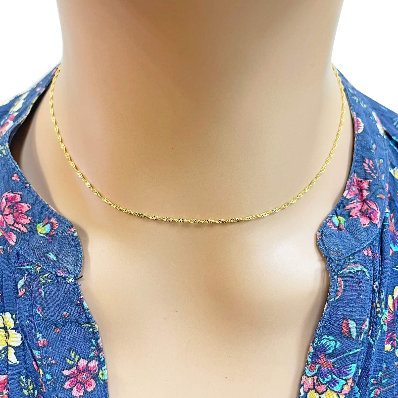 22ct Gold Twisted Chain Lightweight Fancy Ripple Necklace 16 Inches 1mm Width 