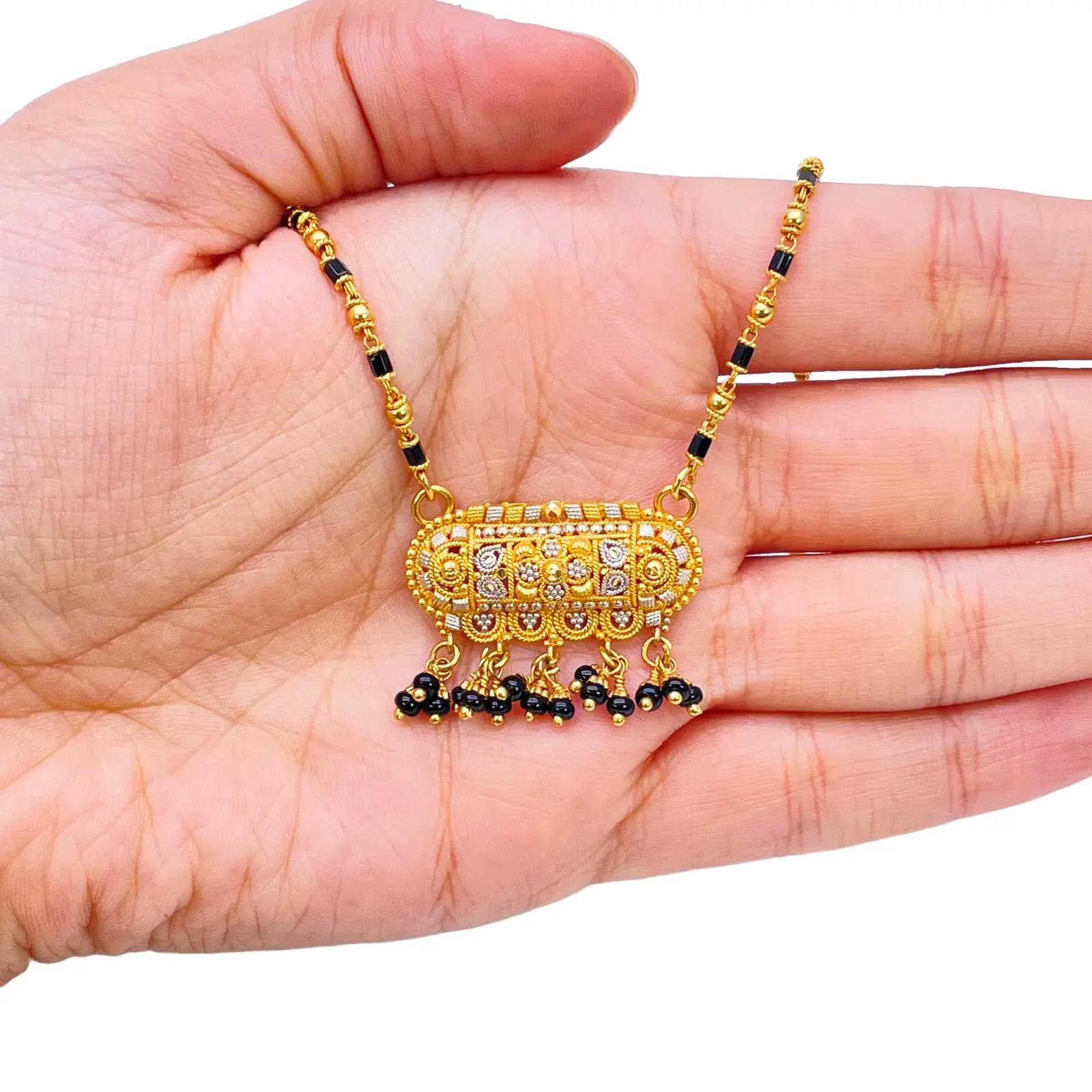 22ct Yellow Gold A Beautiful Two-Tone Traditional Indian Mangalsutra 16 inches  Mangalsutra Chains