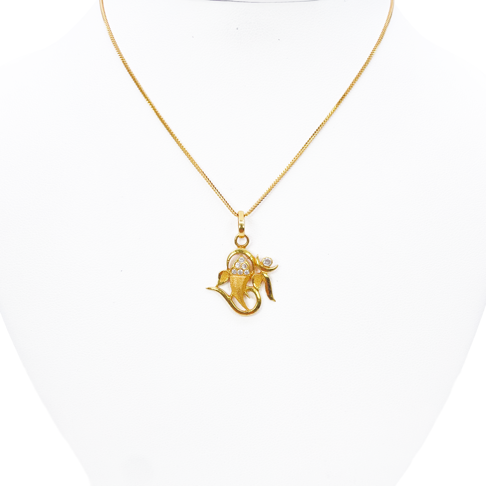 22ct Yellow Gold Beautiful High Polished & Matt Ganesha Pendant 22mm Length  Pendant