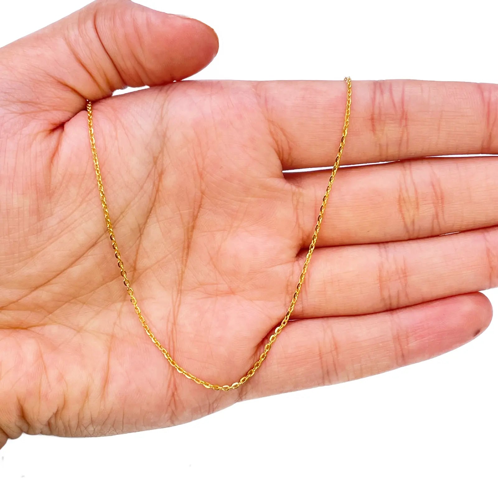 22ct Yellow Gold Cable Link Chain 17 inches 0.9mm Width 