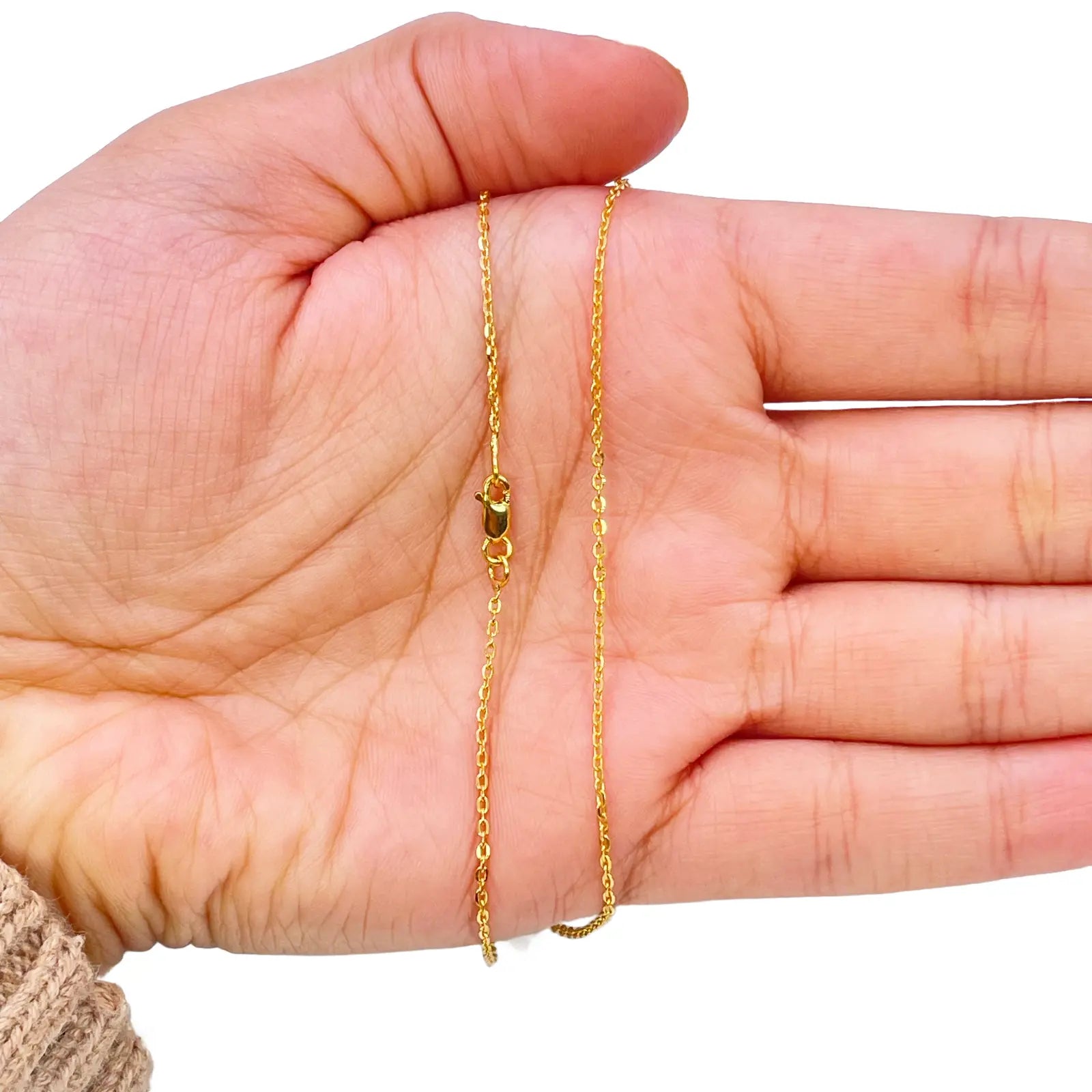 22ct Yellow Gold Cable Link Chain 17 inches 0.9mm Width 