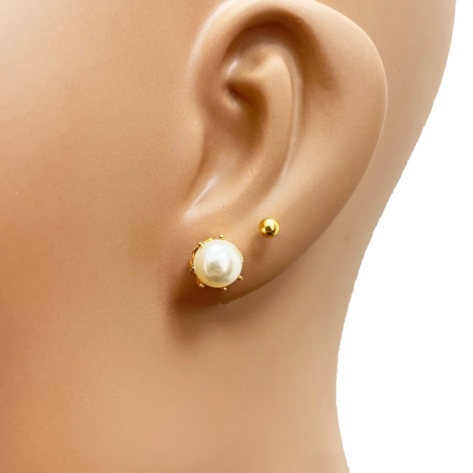 22ct Yellow Gold Claw Set Pearl Earrings 