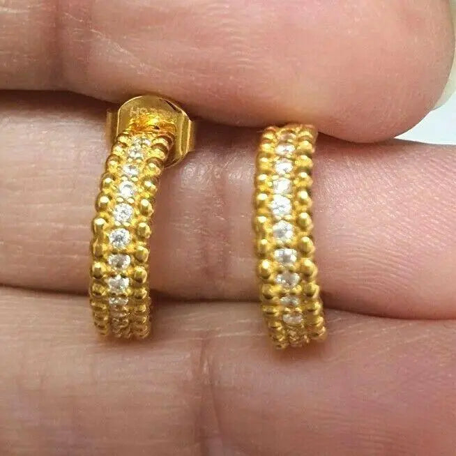 22ct Yellow Gold Cubic Zirconia Earrings Claw Set 