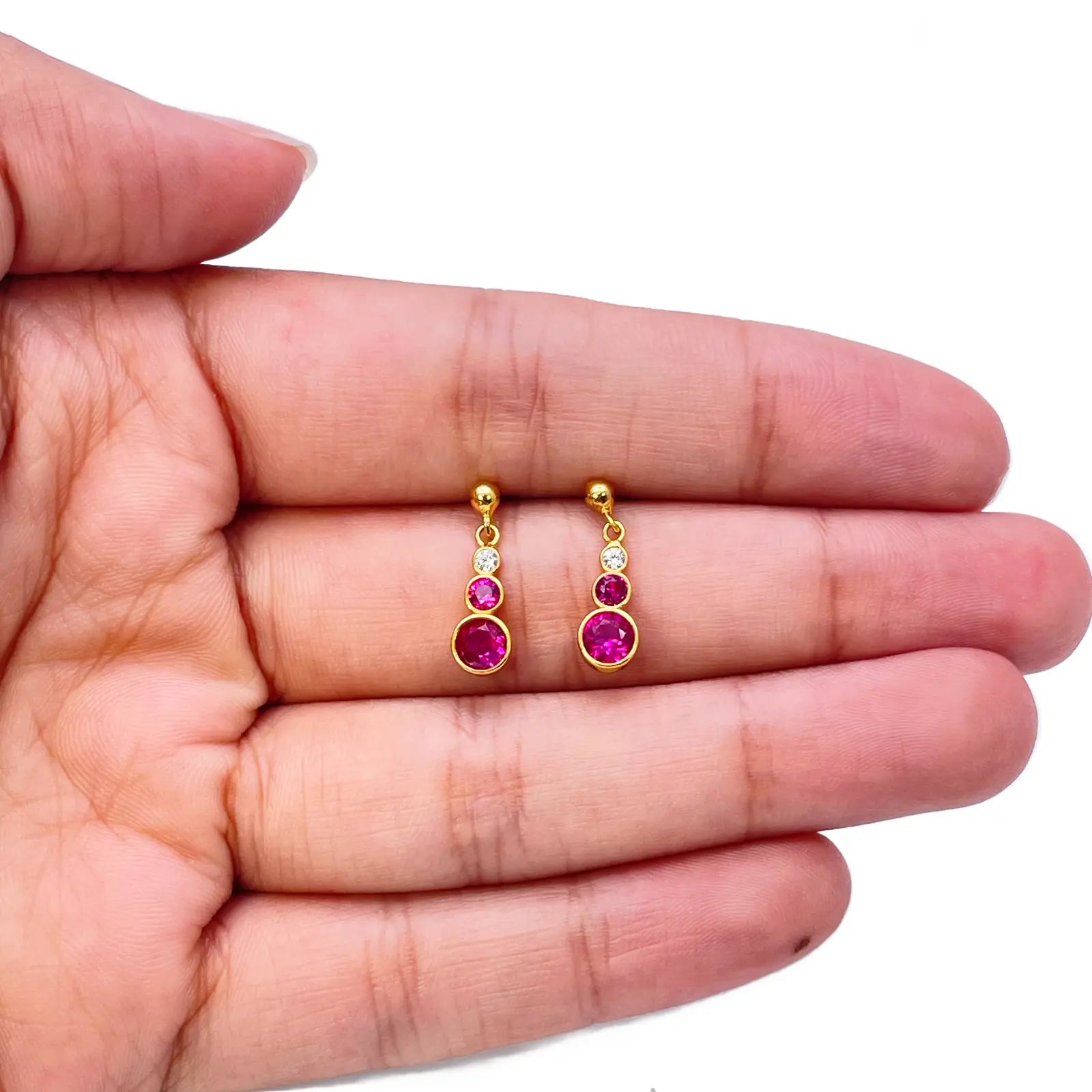 22ct Yellow Gold Drop Red Bubble Pendant & Chain With Matching Drop Earrings 