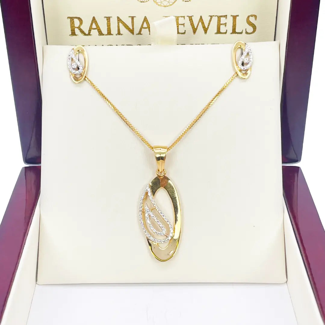 22ct Yellow Gold Floral Sparkly Leaf Pendant, Chain & Stud Earrings Set 