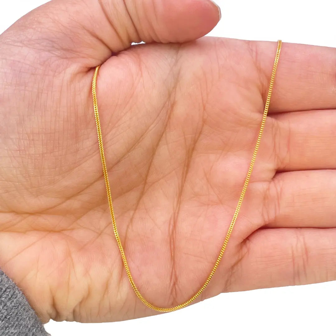 22ct Yellow Gold Foxtail Chain Necklace 18 Inches 0.8mm Width