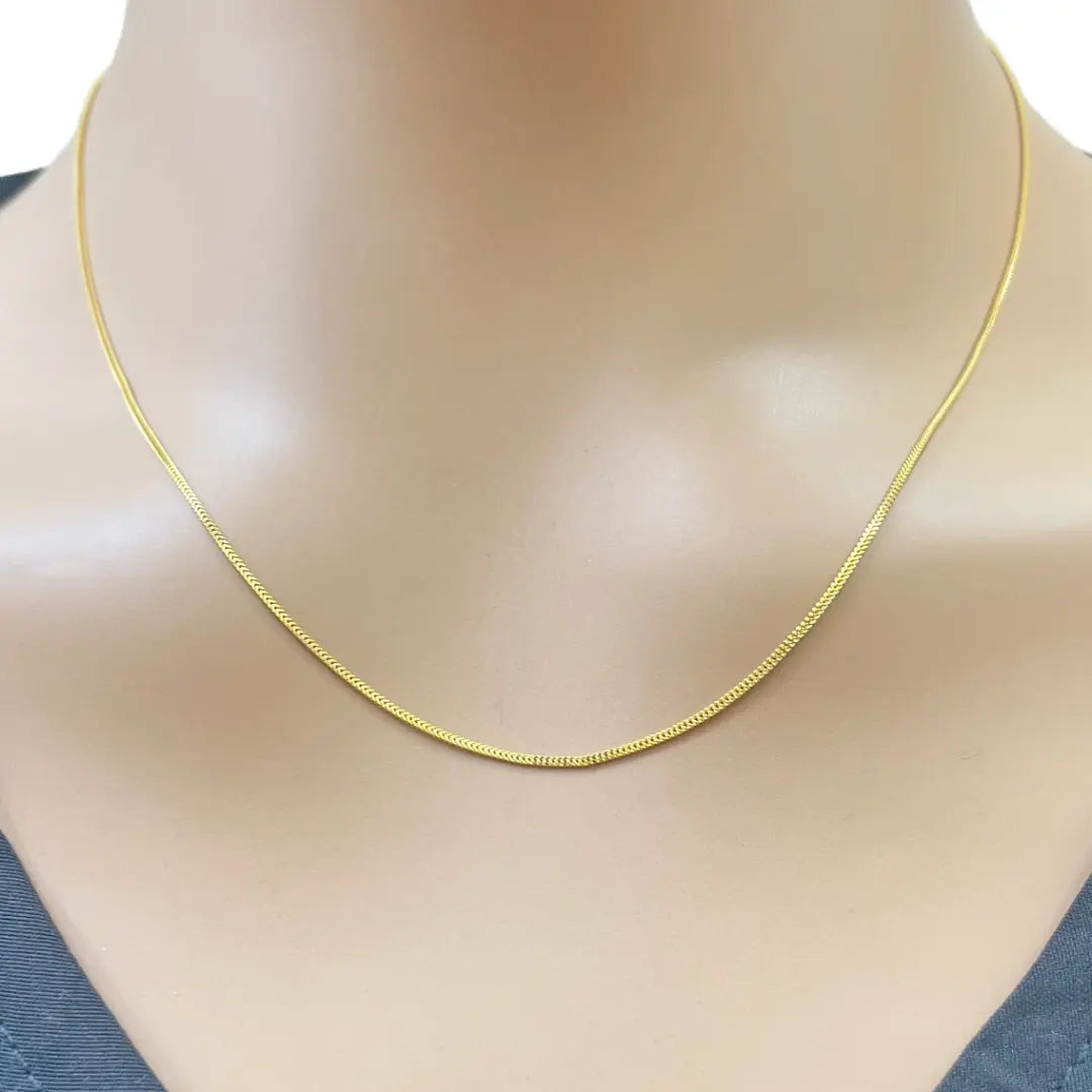 22ct Yellow Gold Foxtail Chain Necklace 18 Inches 0.8mm Width