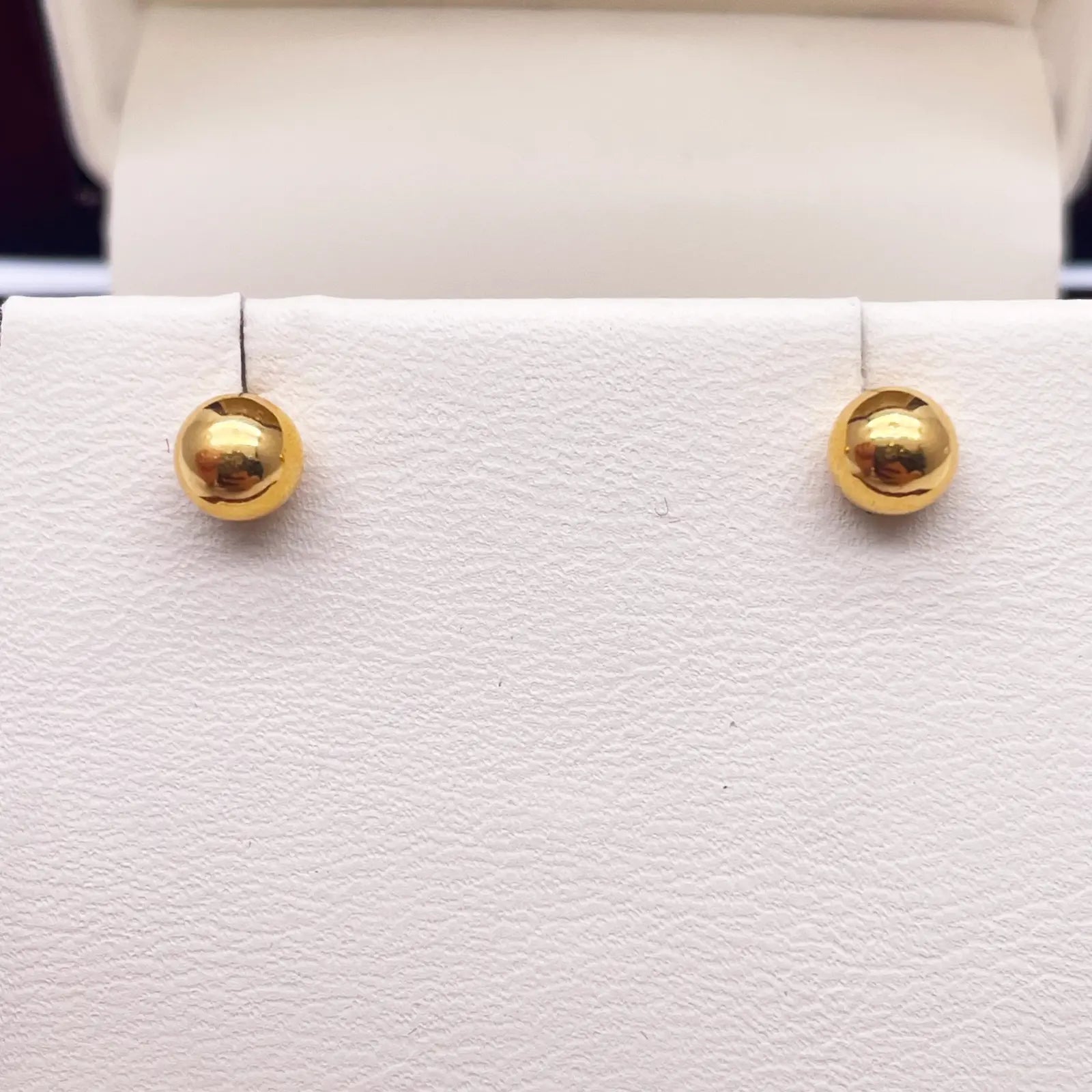 22ct Yellow Gold High Polished Round Plain Ball Stud Earrings 