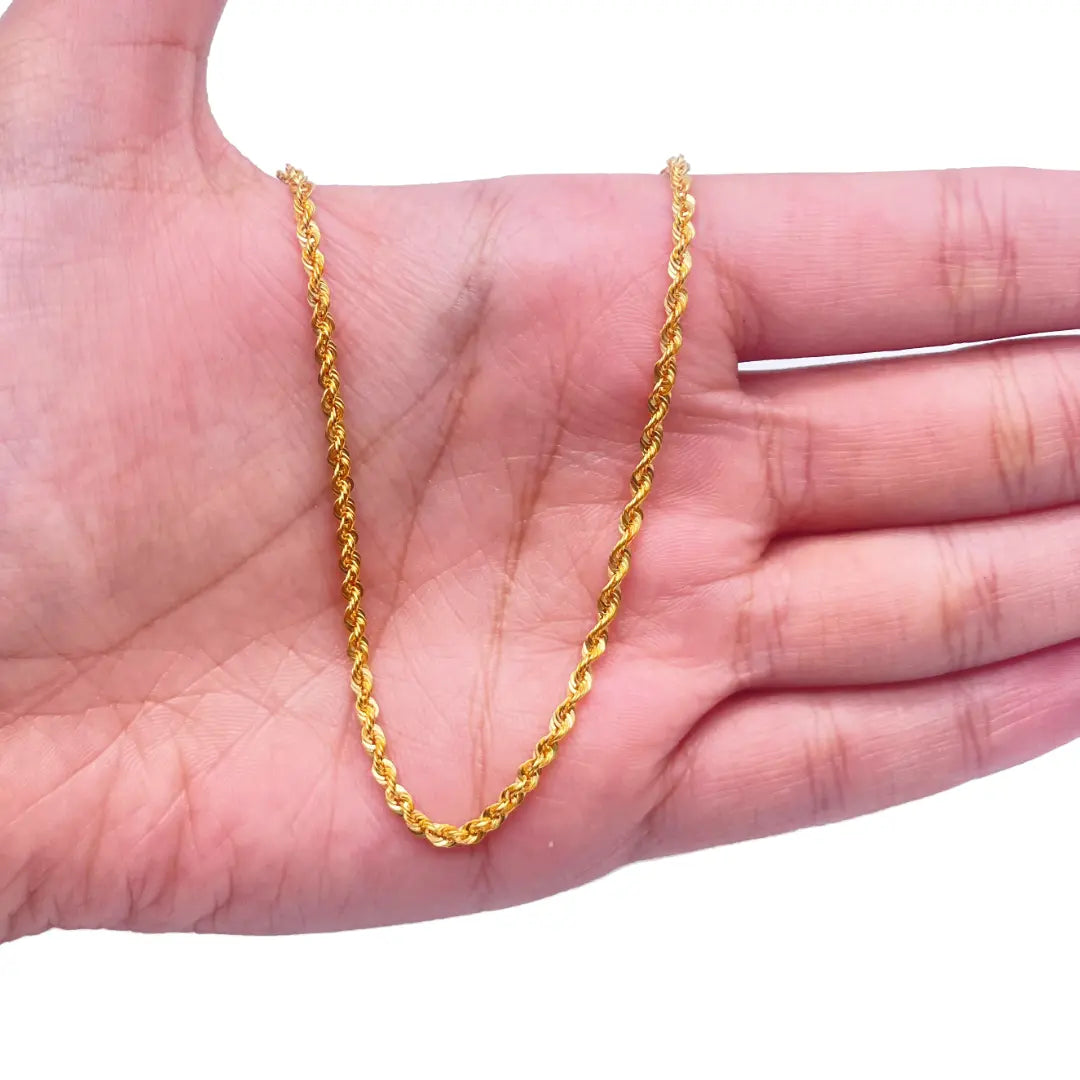 22ct Yellow Gold Lightweight Hollow Rope Chain Necklace 18 Inches 2.2mm Width 