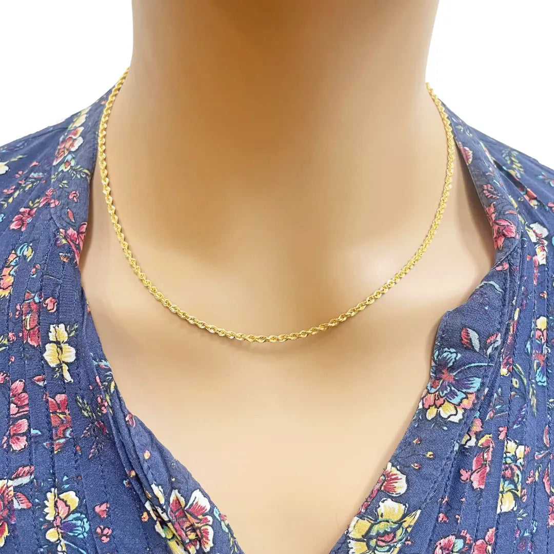 22ct Yellow Gold Lightweight Hollow Rope Chain Necklace 18 Inches 2.2mm Width 