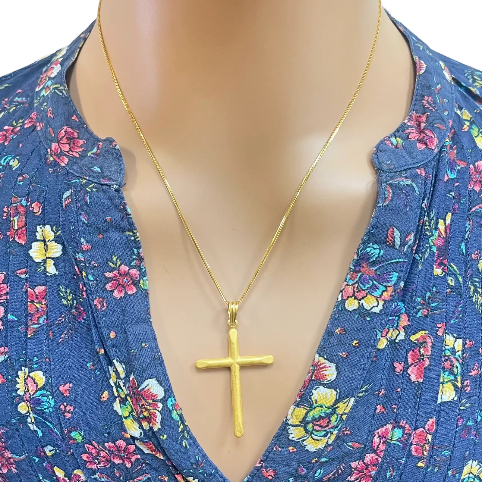 22ct Yellow Gold Lightweight Matt Cross Pendant 44mm Length 25mm Width 